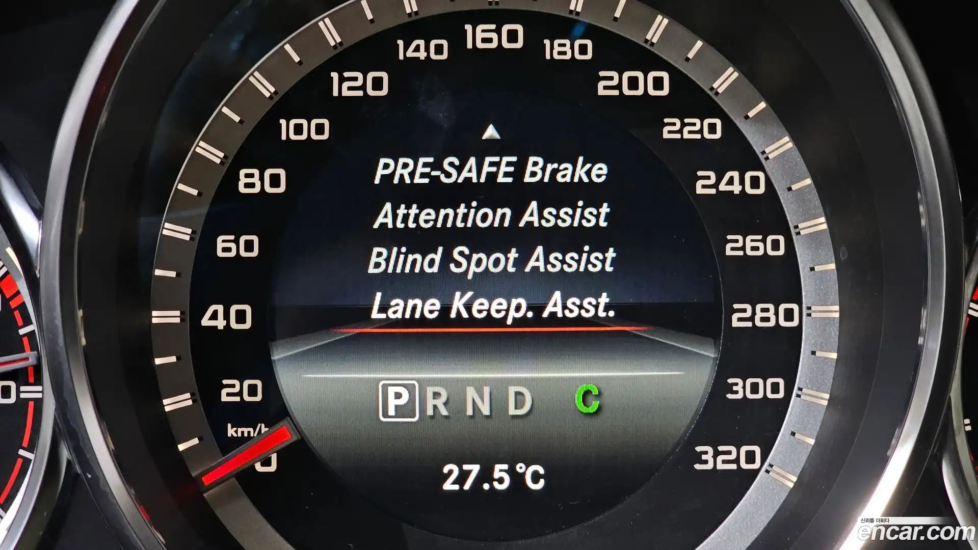 CLS-Class Mercedes-Benz 2016.6-OPTION-022