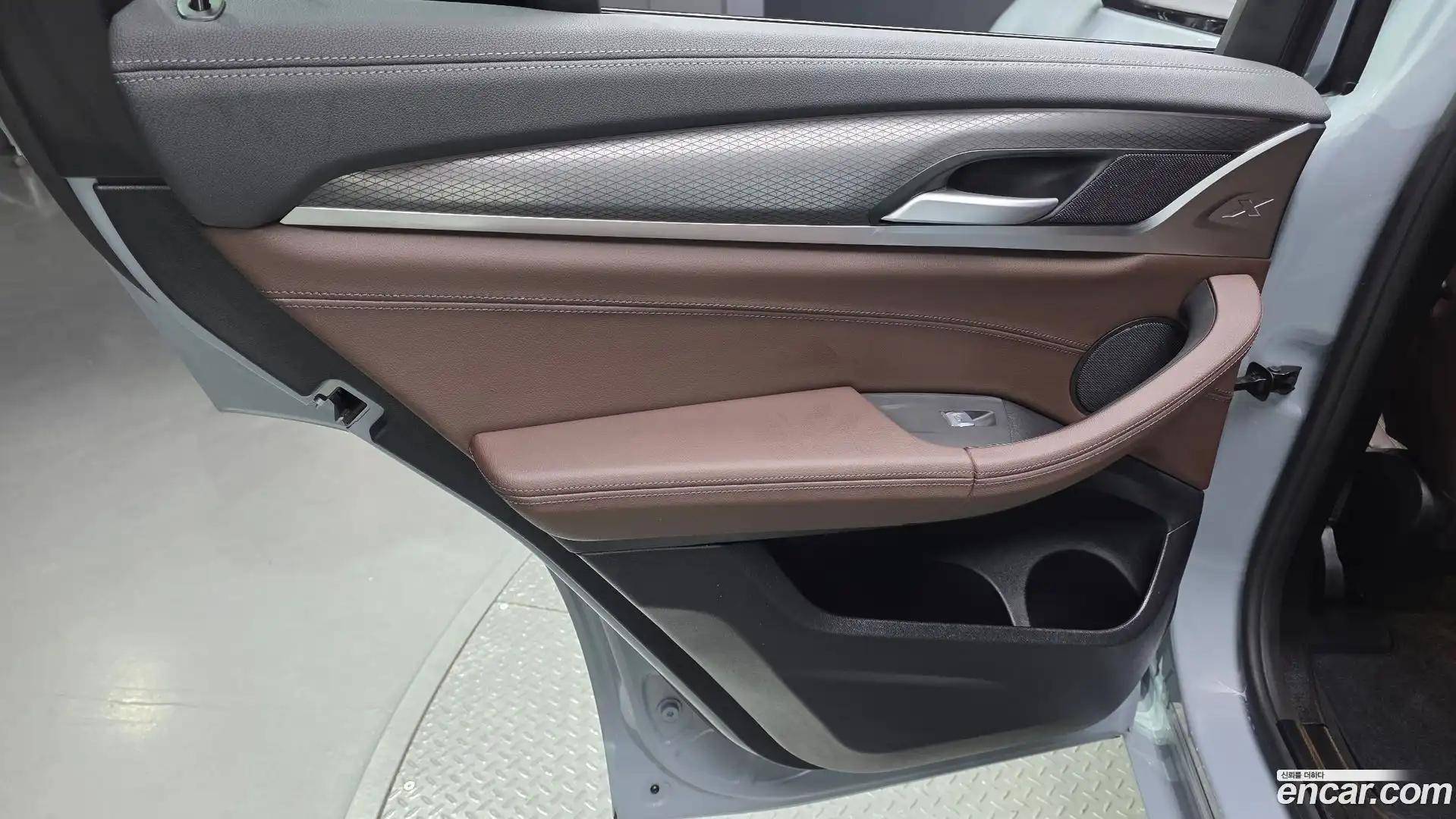 X4 BMW 2024.7-INNER-035