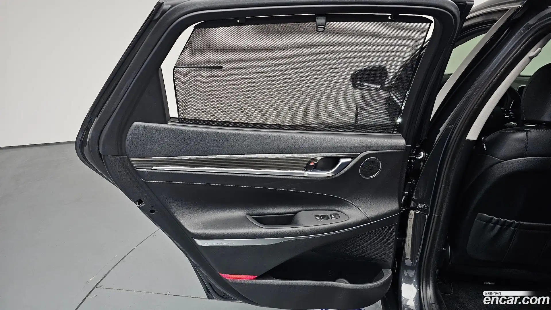 Grandeur Hyundai 2017.9-INNER-035