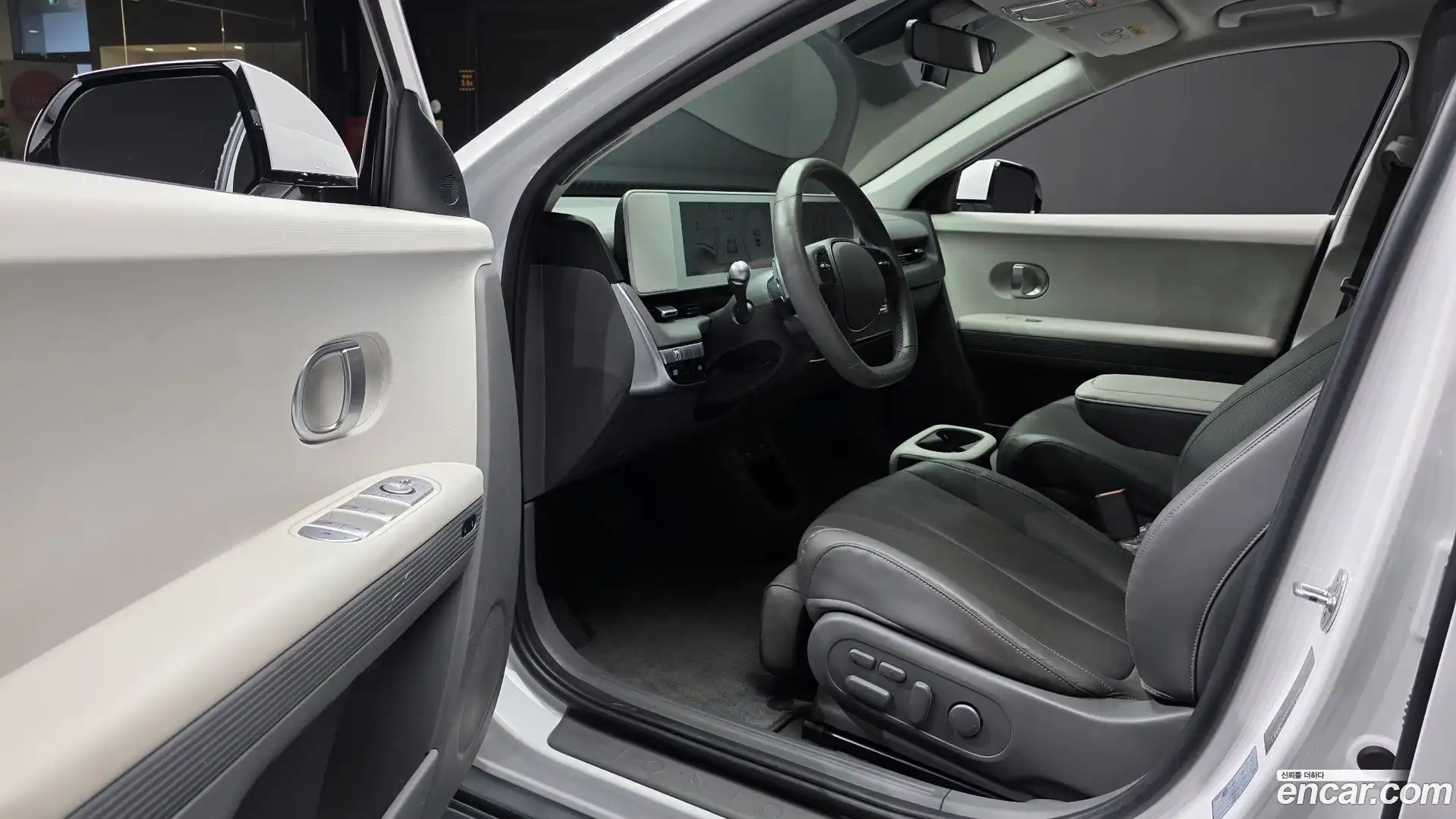 Ioniq5 Hyundai 2021.8-INNER-010