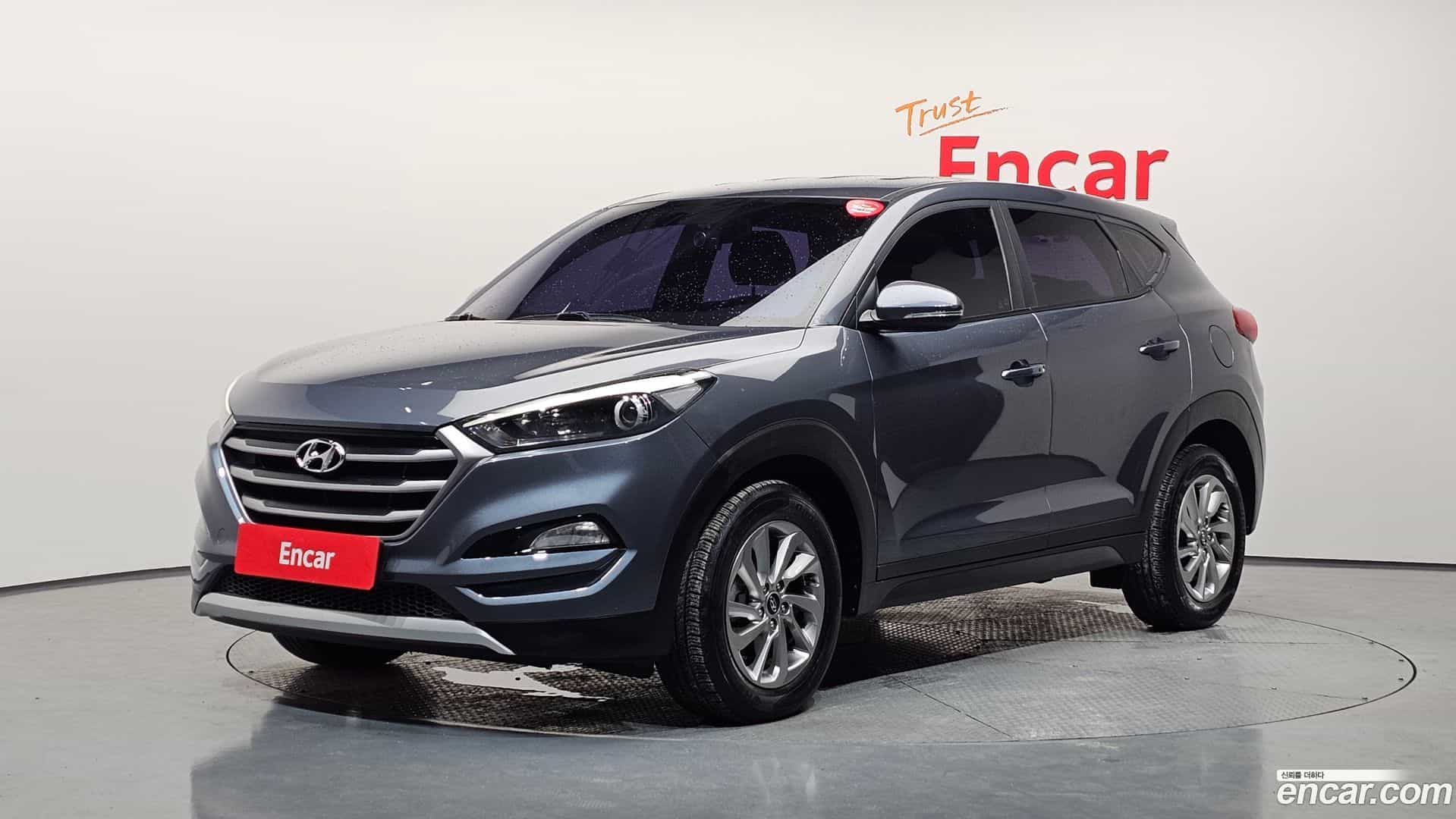 Tucson Hyundai 2016.9-OUTER-001