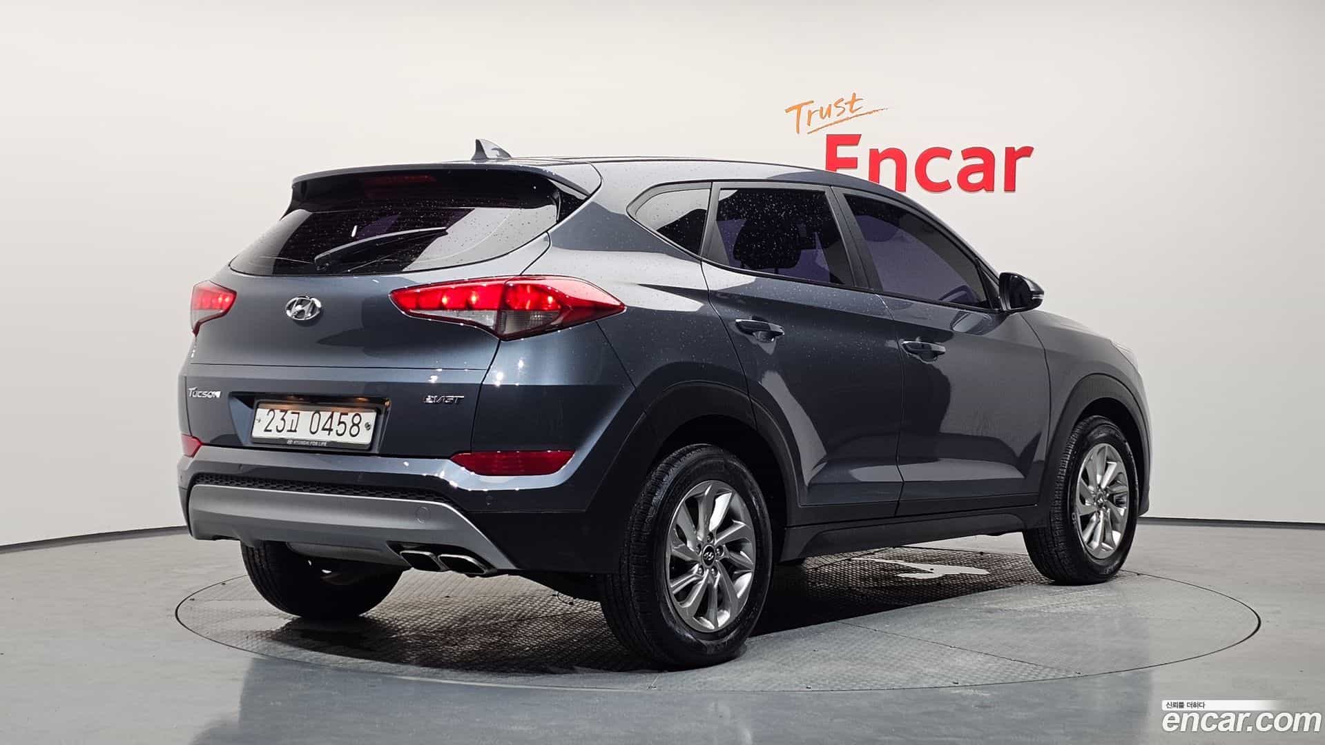Tucson Hyundai 2016.9-OUTER-002