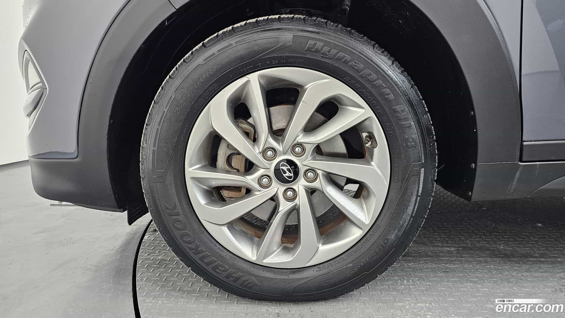 Tucson Hyundai 2016.9-OUTER-005