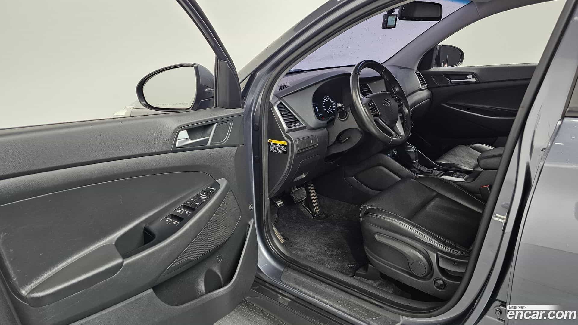 Tucson Hyundai 2016.9-INNER-010