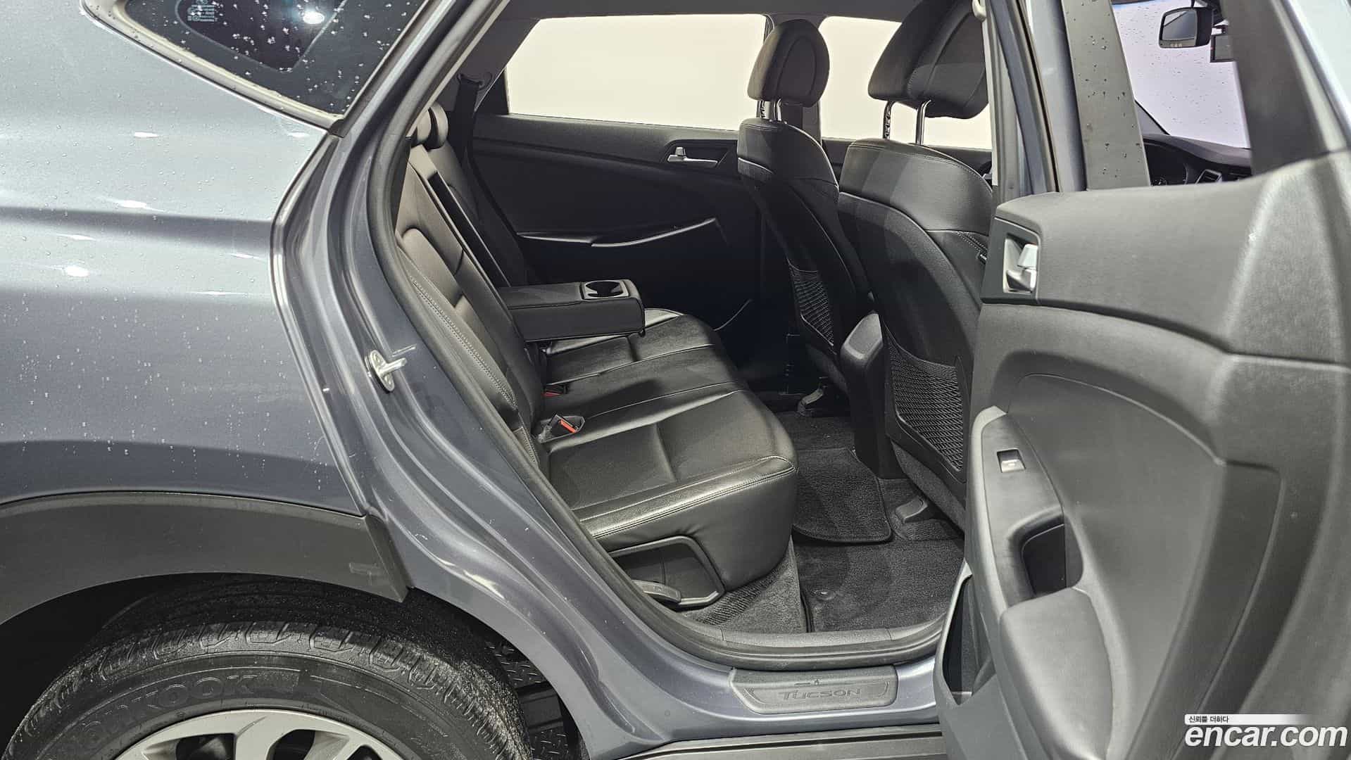 Tucson Hyundai 2016.9-OPTION-016