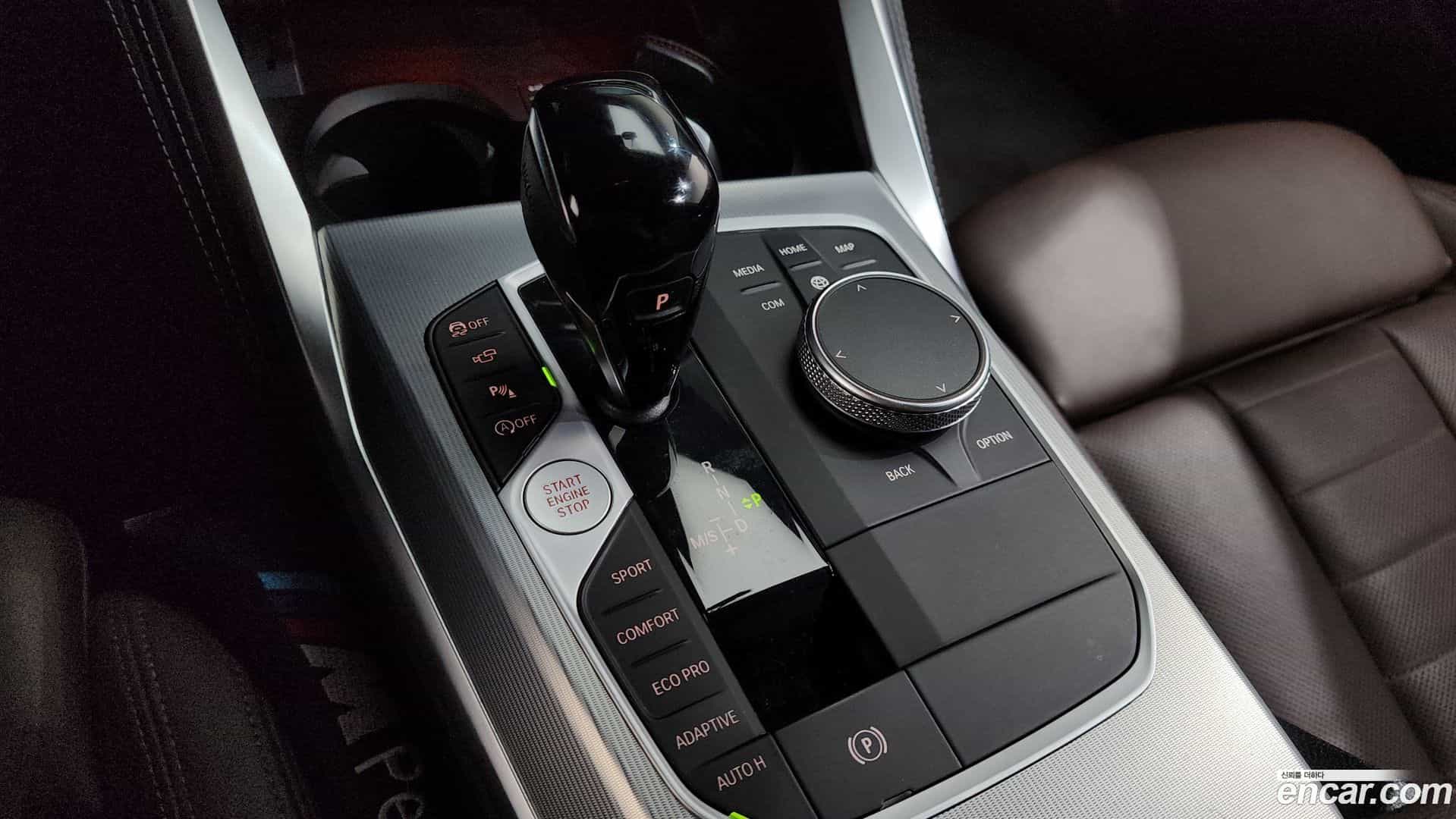 4-Series BMW 2021.10-INNER-009