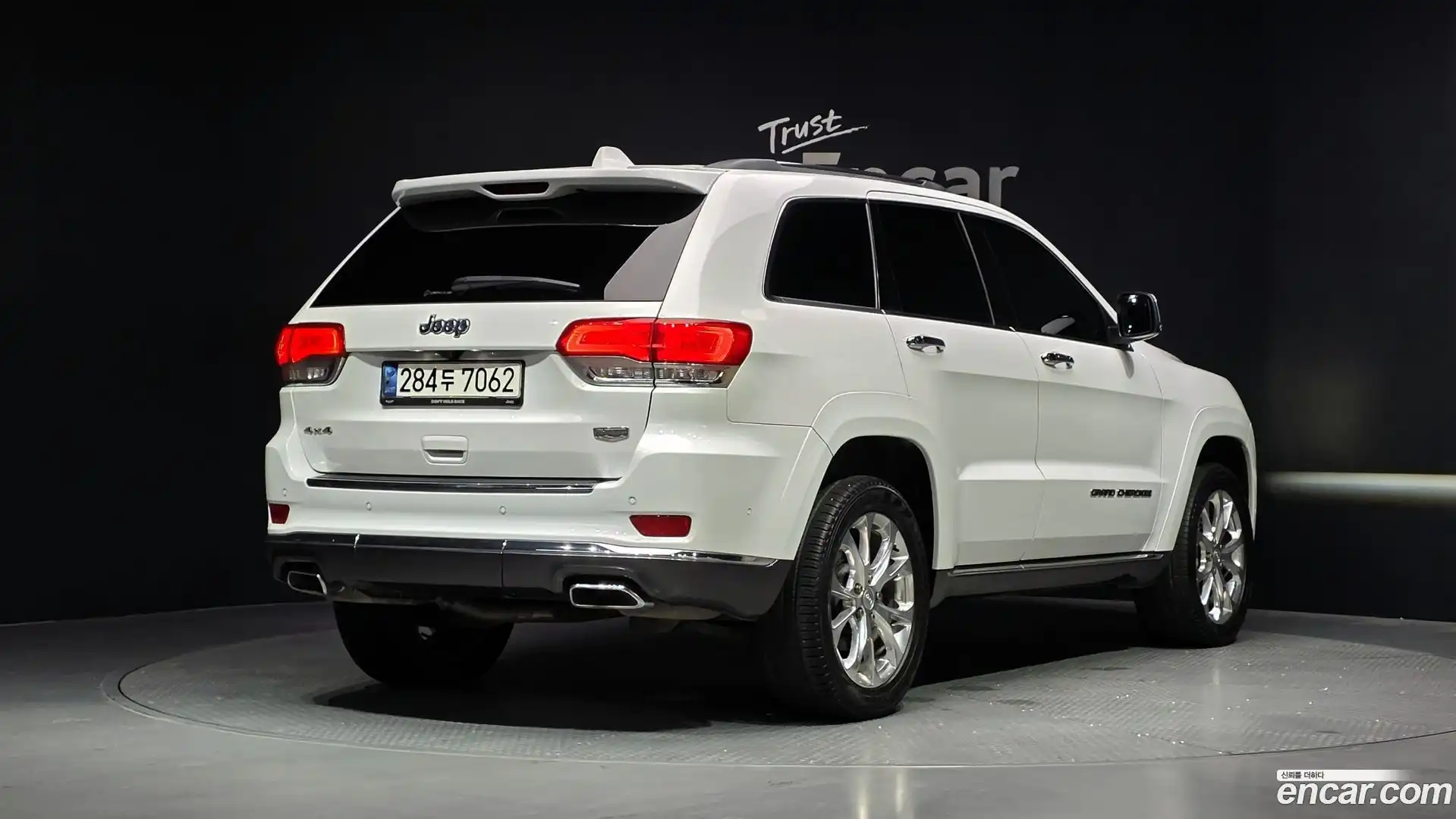 Cherokee Jeep 2020.11-OUTER-002