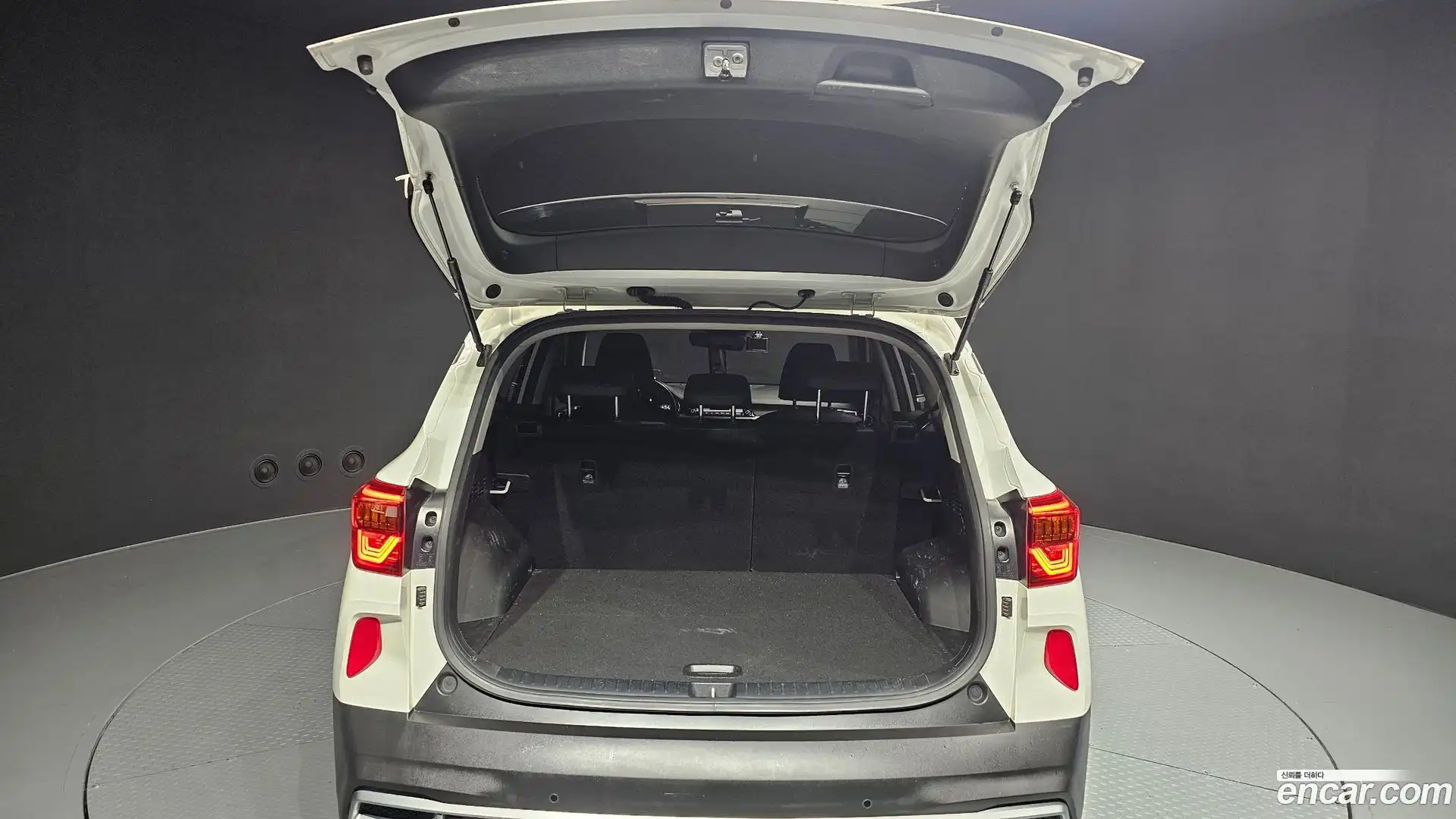 Seltos Kia 2019.9-OPTION-024