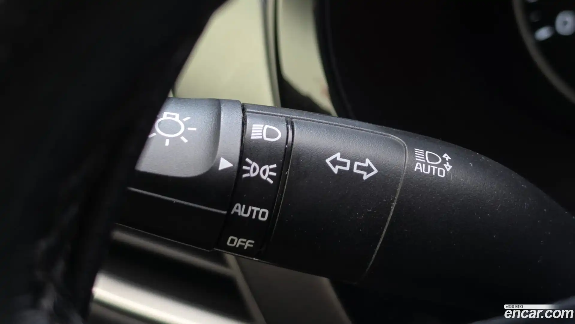 Seltos Kia 2019.8-OPTION-042