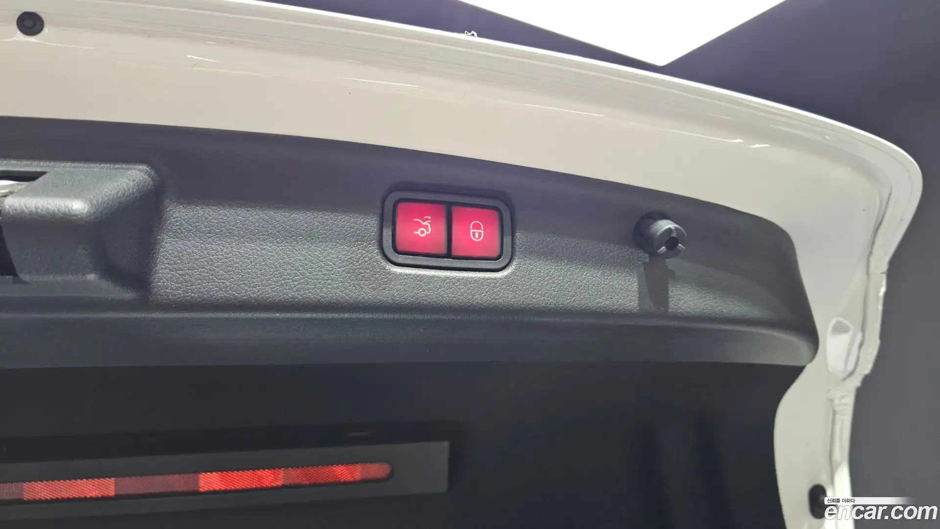 C-Class Mercedes-Benz 2022.11-OPTION-019