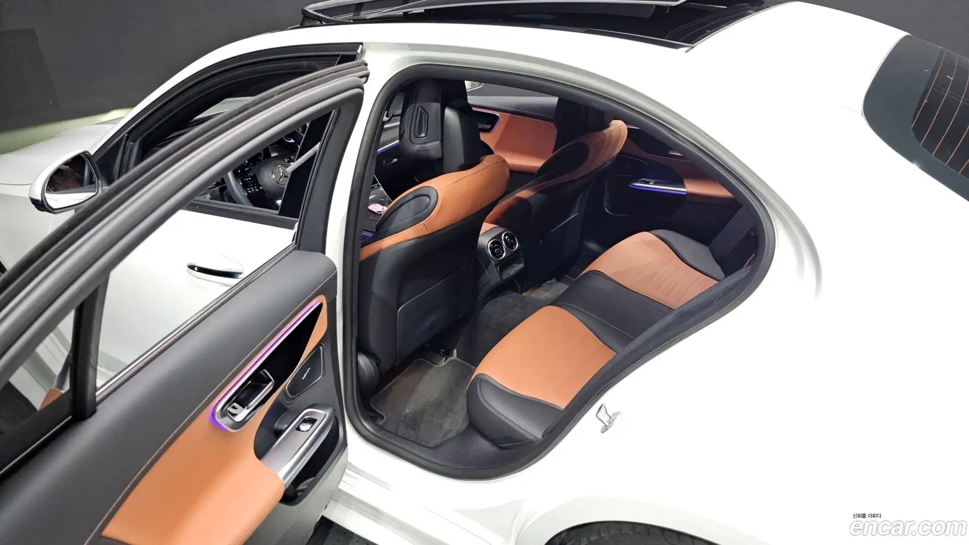 C-Class Mercedes-Benz 2022.11-OPTION-022