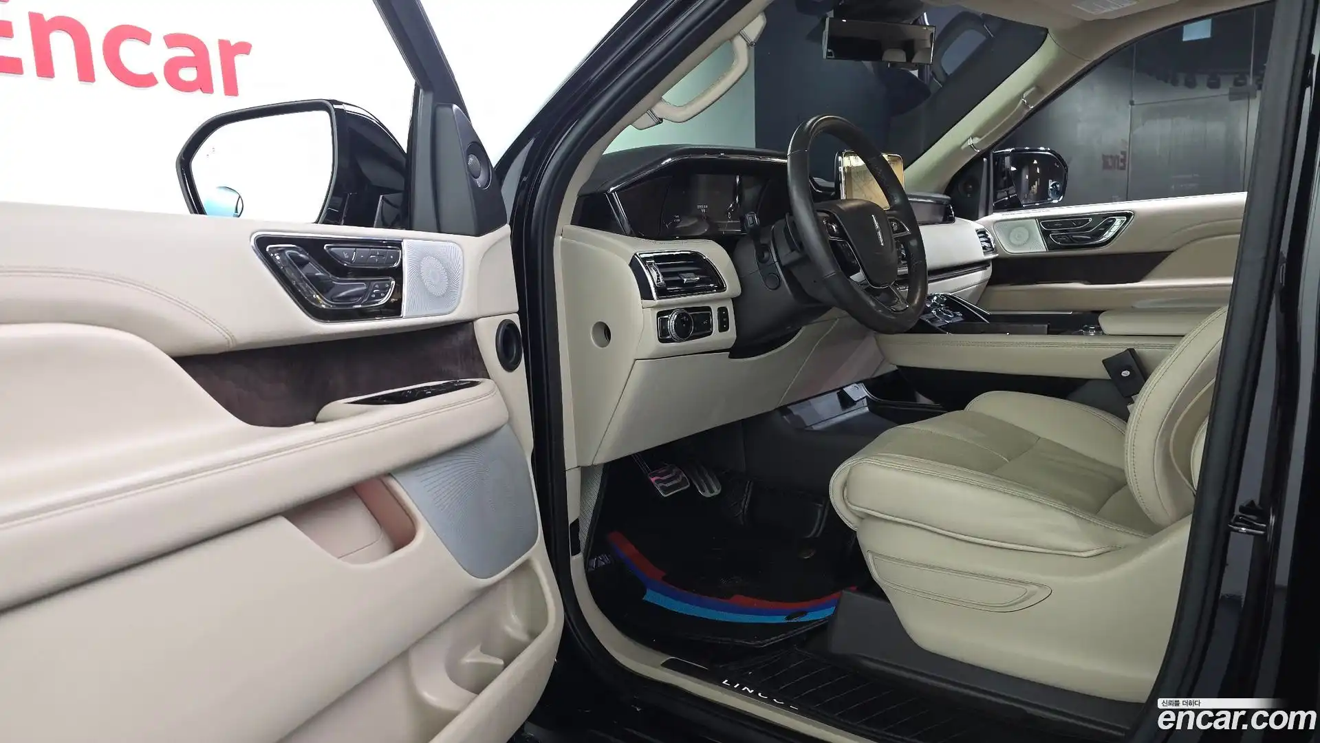 Navigator Lincoln 2021.5-INNER-010