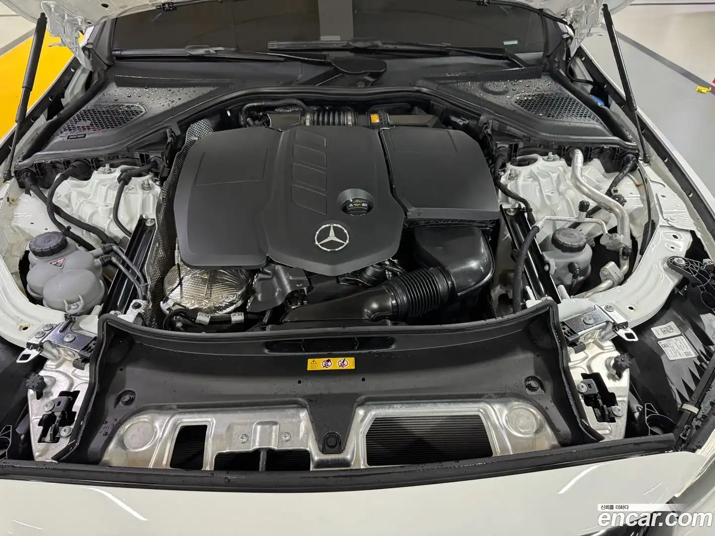 E-Class Mercedes-Benz 2024.4-OUTER-006