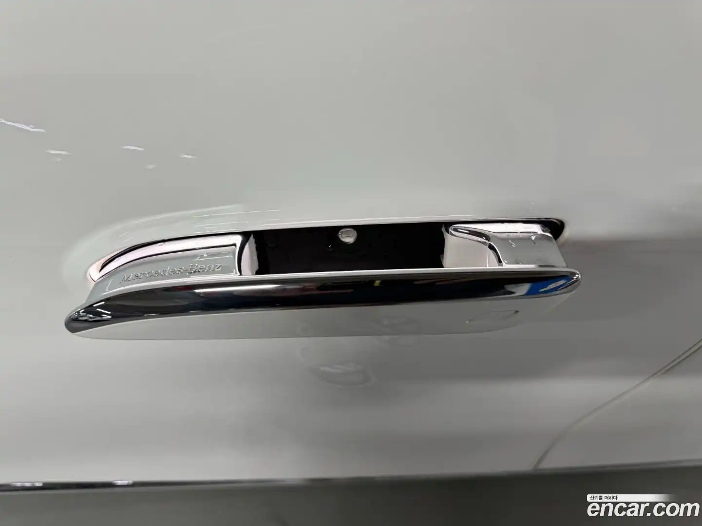 E-Class Mercedes-Benz 2024.4-OPTION-024
