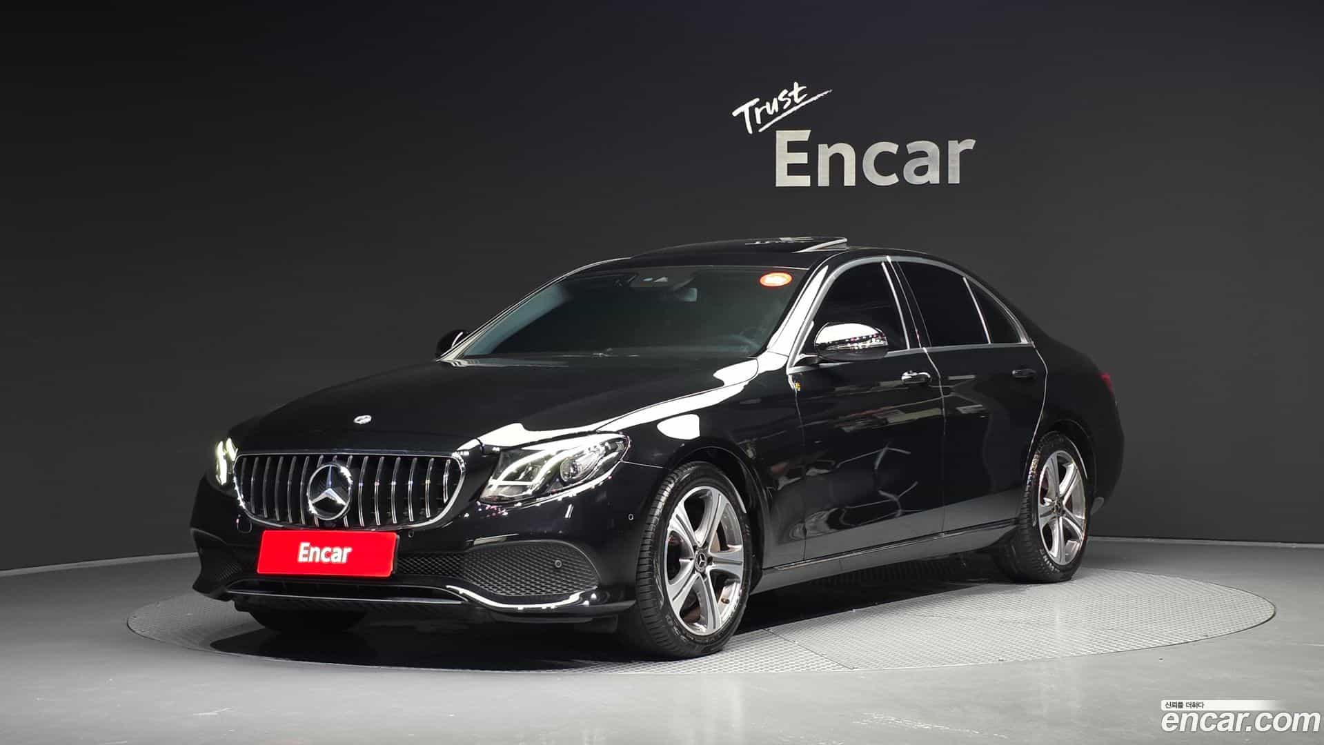 E-Class Mercedes-Benz 2019.0-OUTER-001