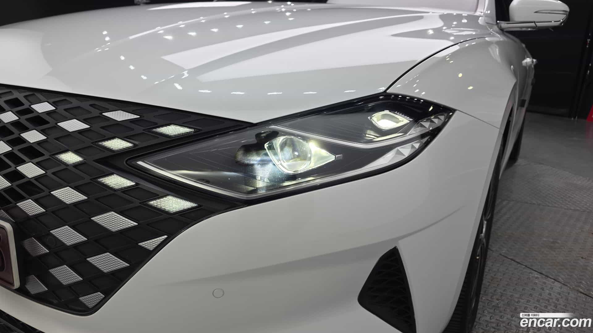 Grandeur Hyundai 2022.2-OUTER-032