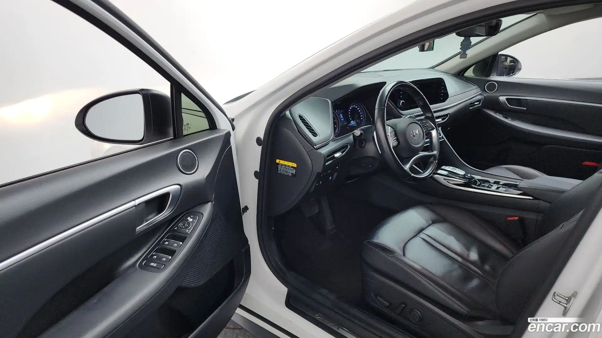Sonata Hyundai 2020.6-INNER-010