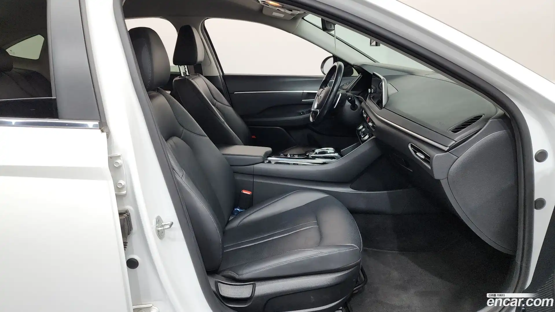 Sonata Hyundai 2020.6-OPTION-015