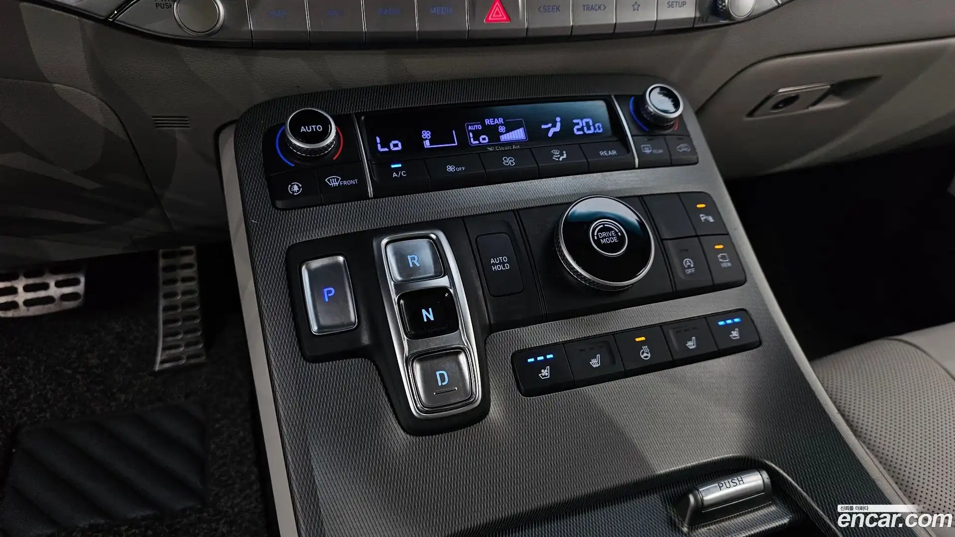 Palisade Hyundai 2019.4-INNER-009