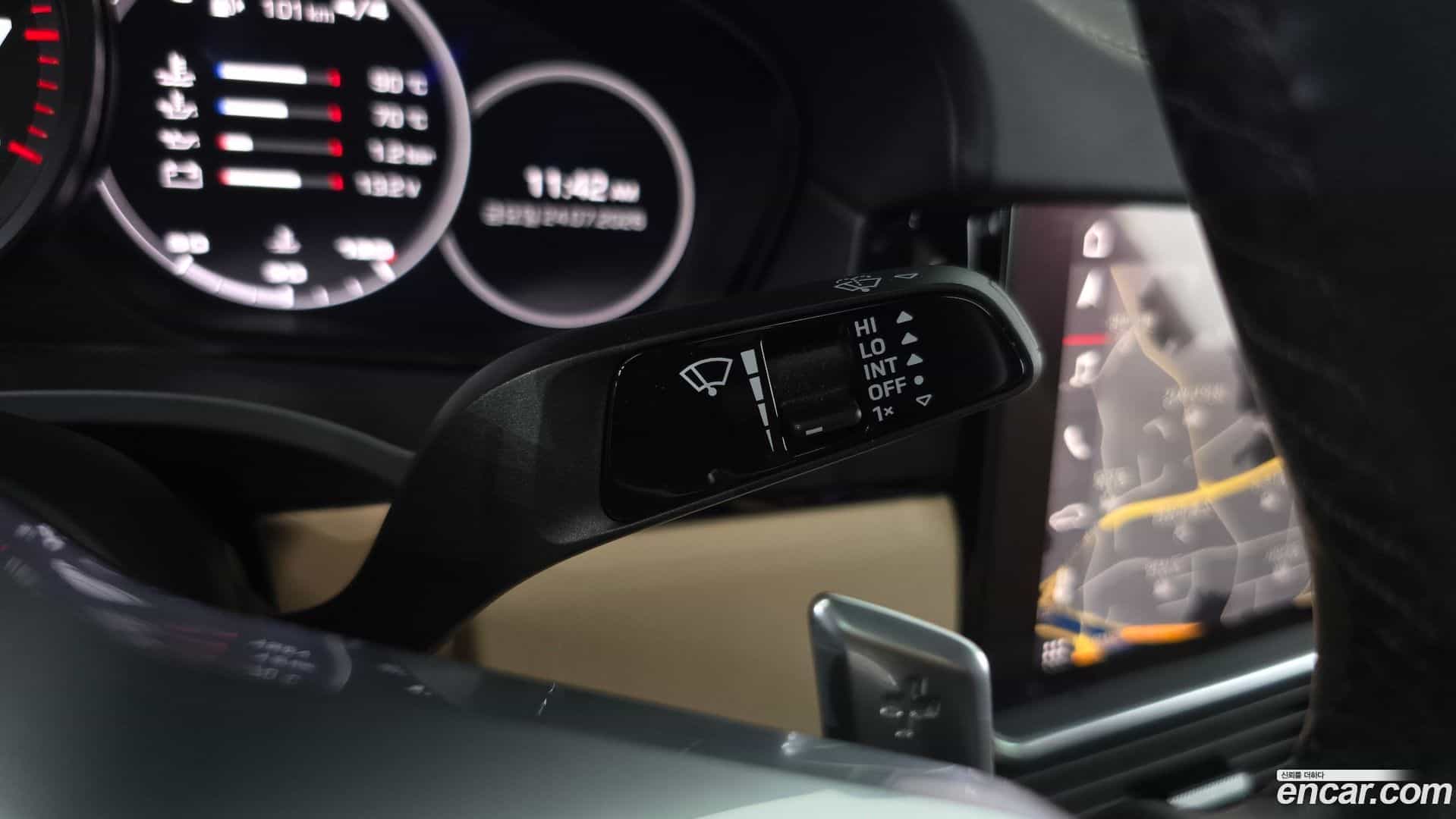 Cayenne Porsche 2021.2-OPTION-040