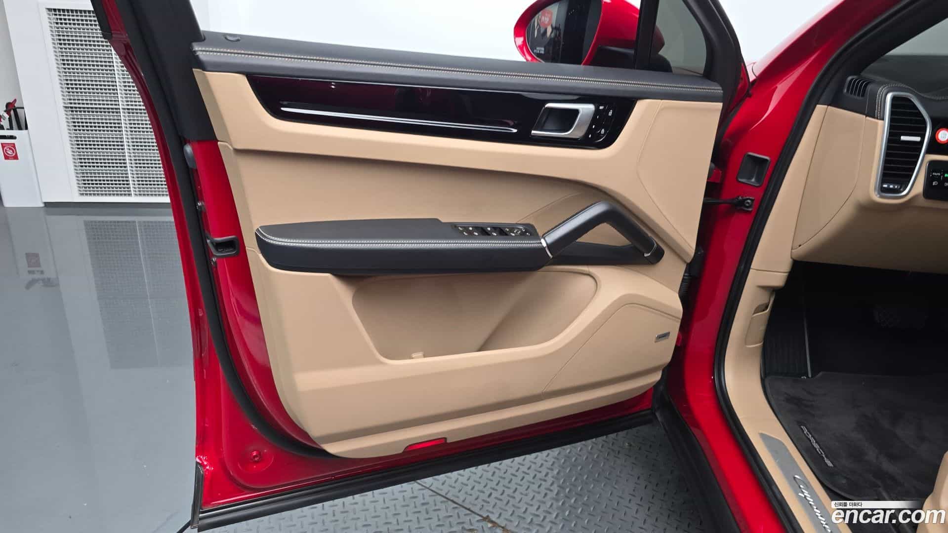 Cayenne Porsche 2021.2-OPTION-044