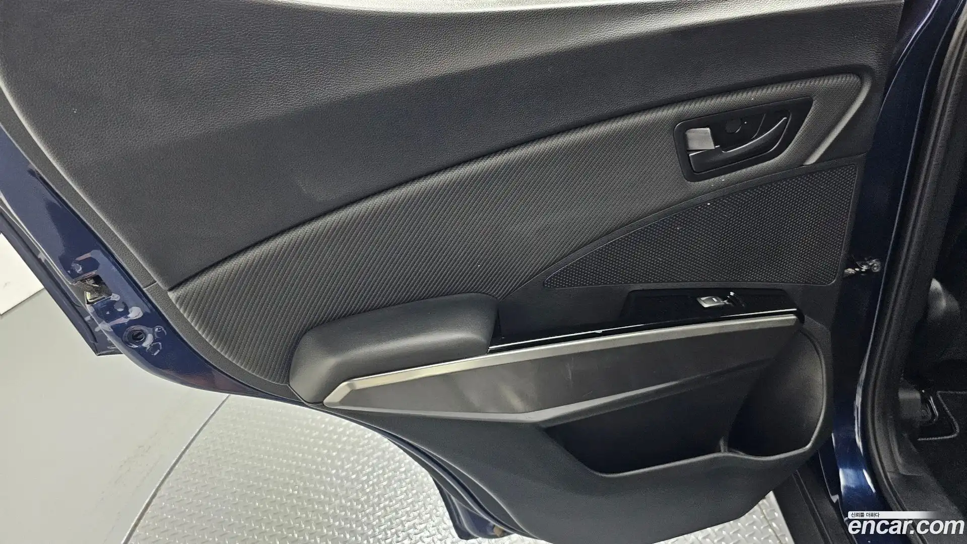 TIBOLI KG Mobility 2020.5-INNER-035