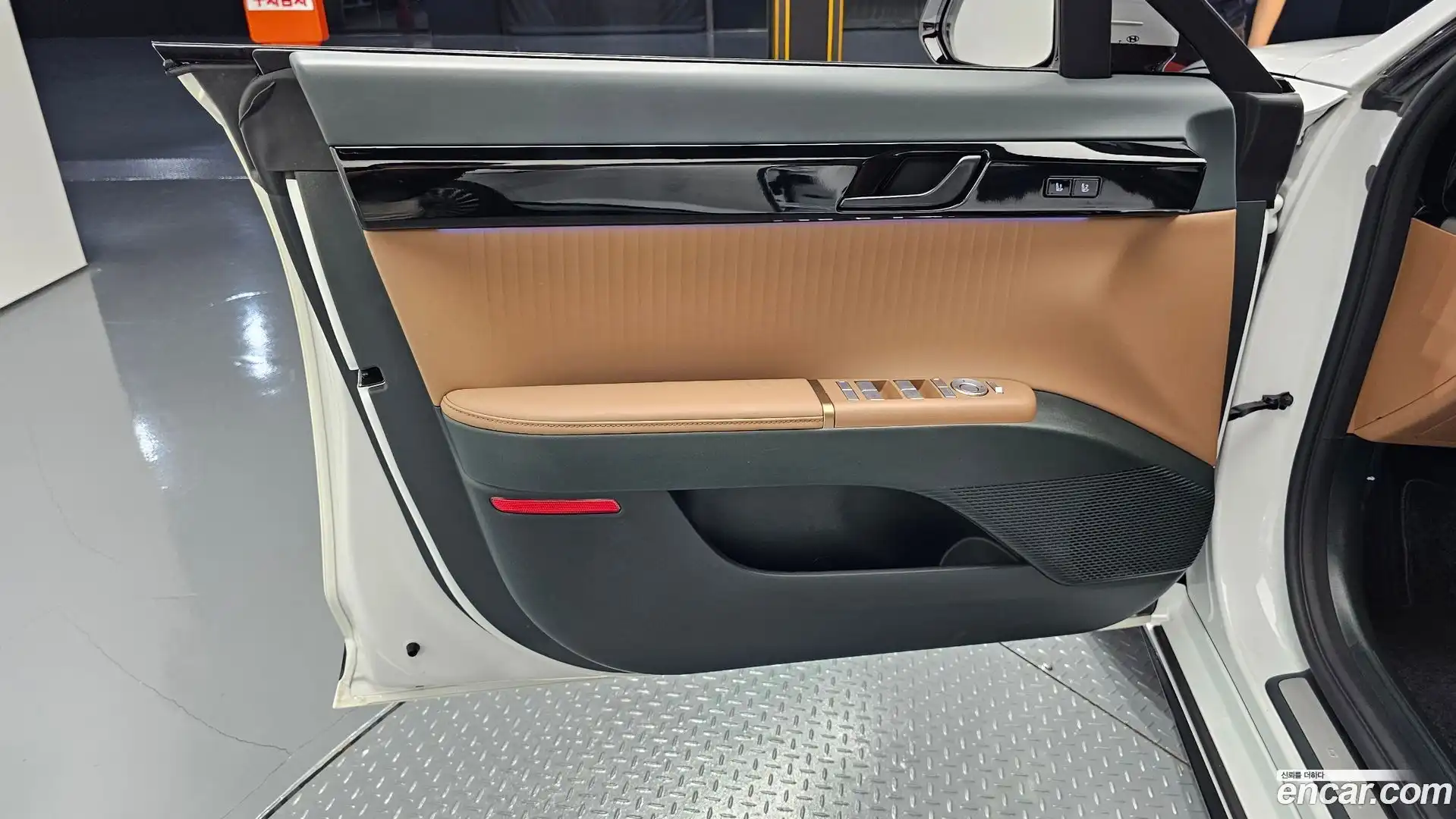 Grandeur Hyundai 2024.0-INNER-034