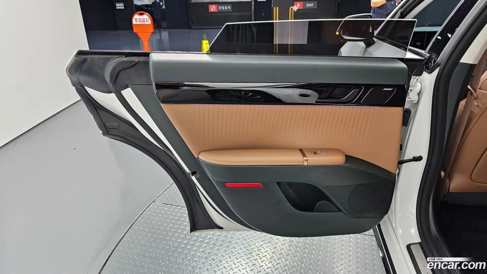 Grandeur Hyundai 2024.0-INNER-035