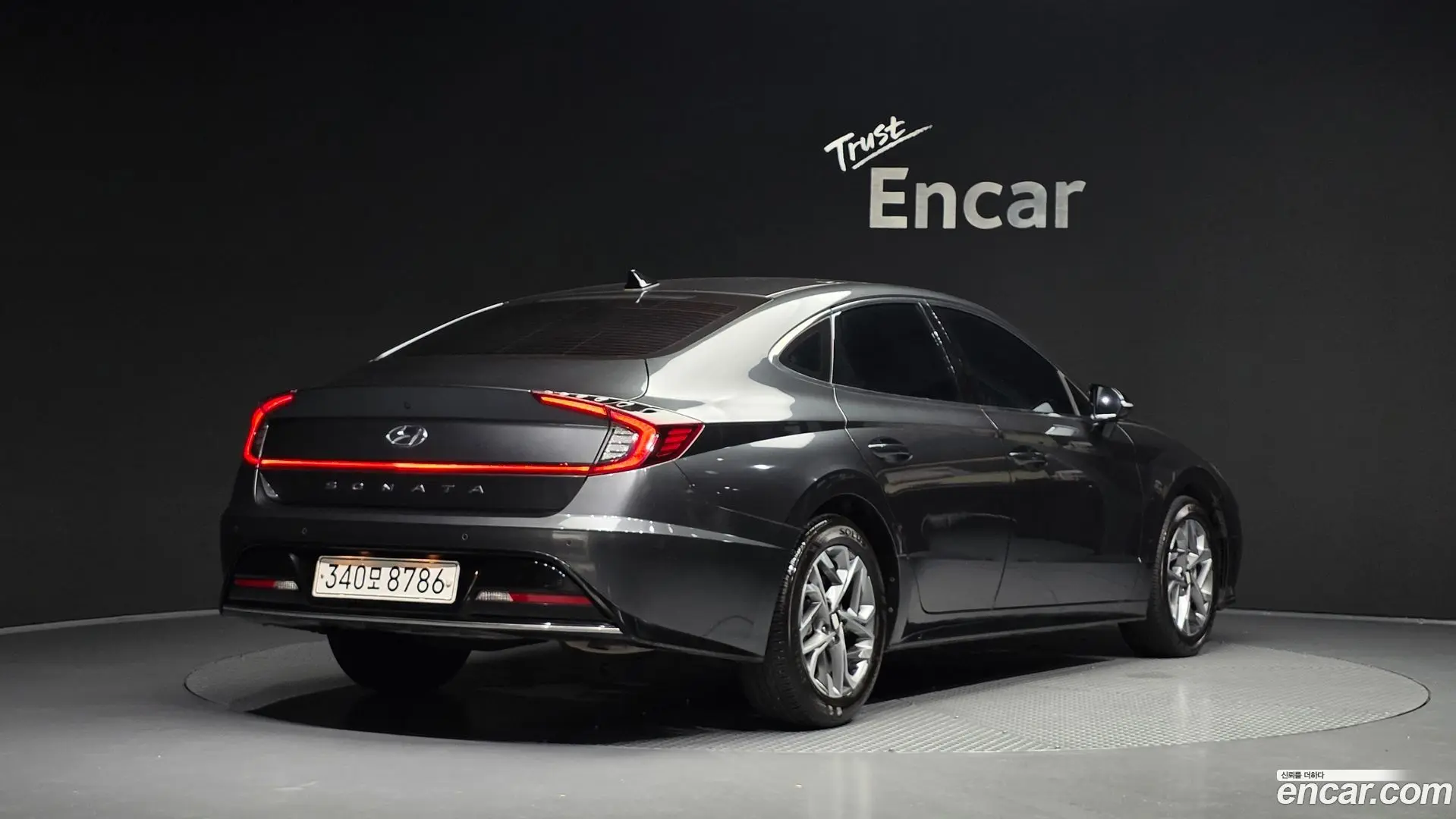 Main__Slider__Photo:Sonata Hyundai 2022.6-1
