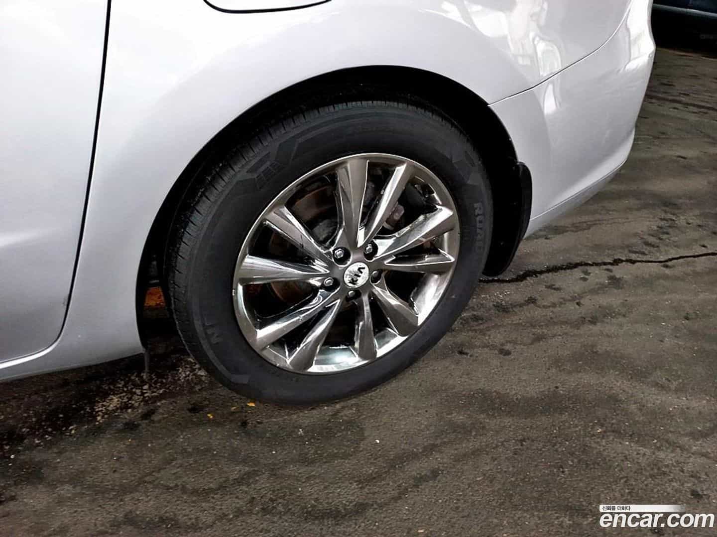 Canival Kia 2019.6-OPTION-024