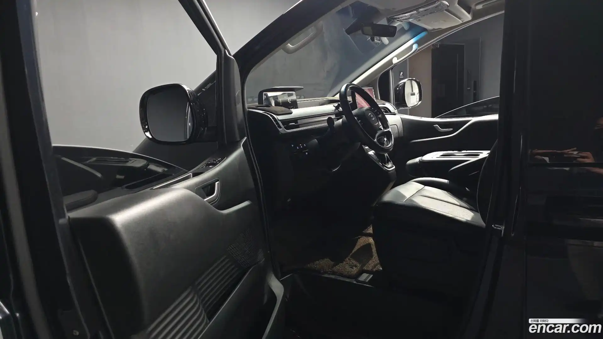 Staria Hyundai 2021.4-INNER-010