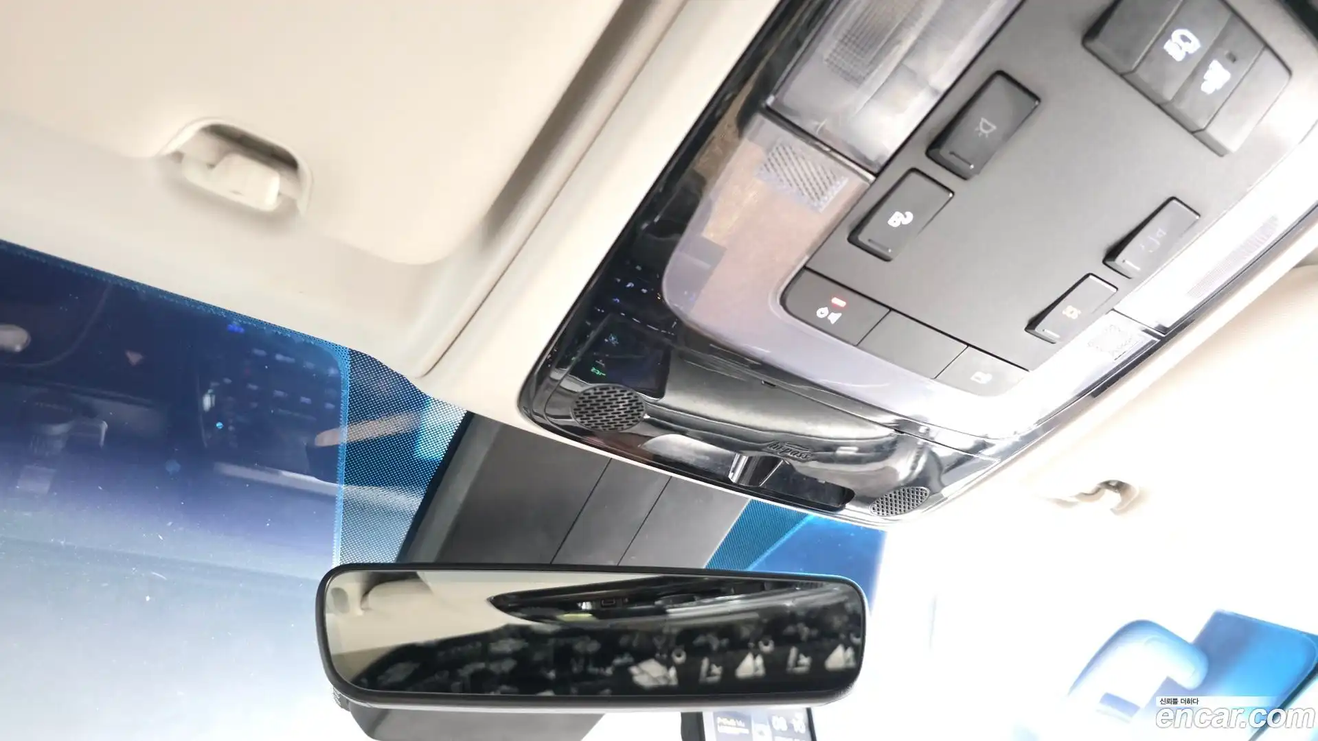 Staria Hyundai 2021.4-OPTION-023