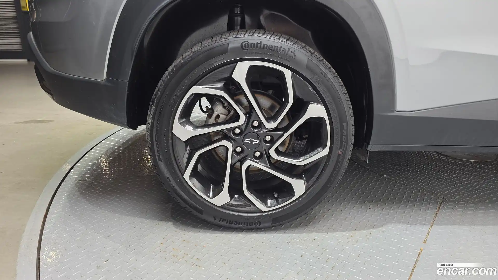 Trax Chevrolet 2023.9-OUTER-005