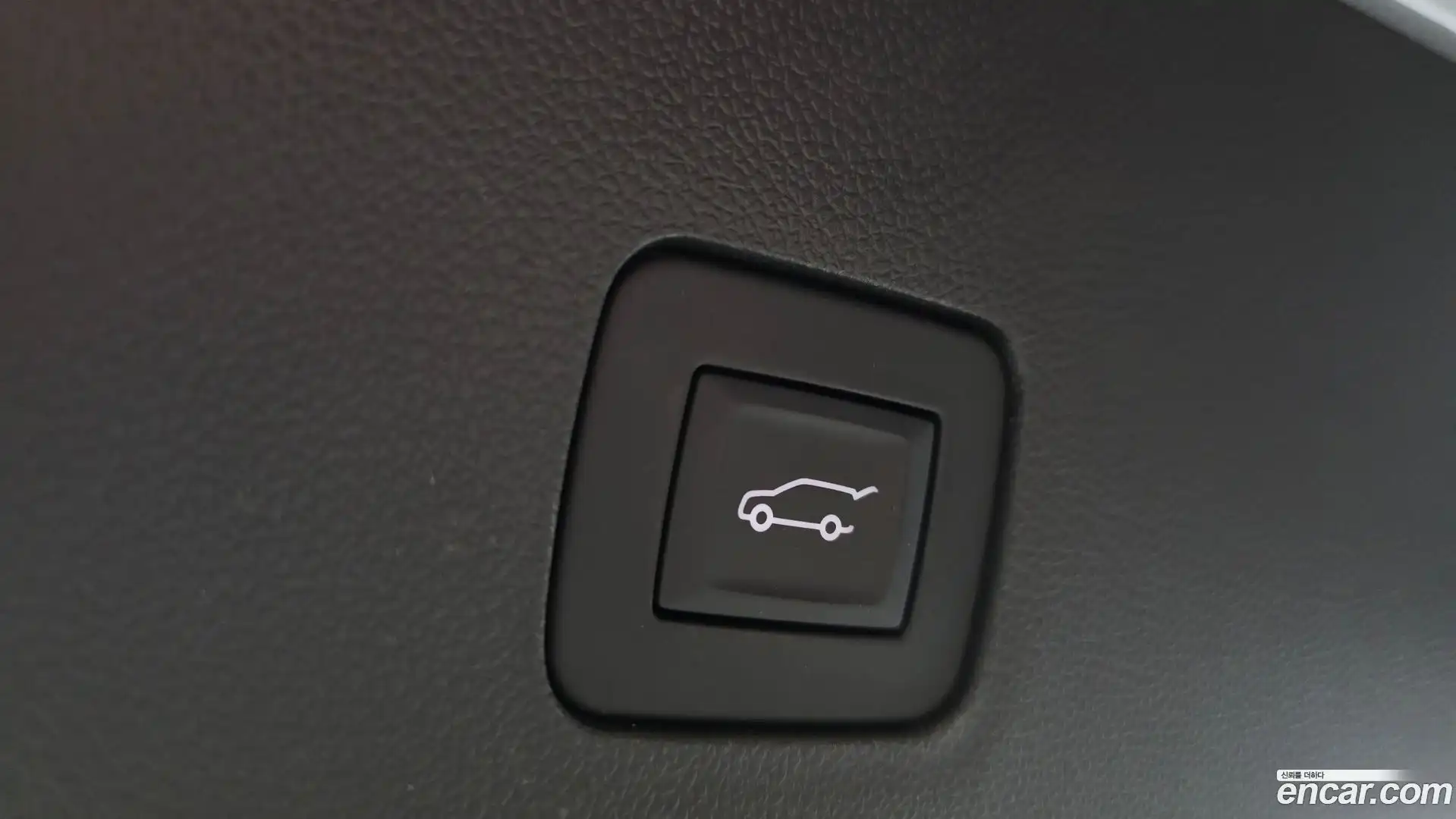 Trax Chevrolet 2023.9-OPTION-024