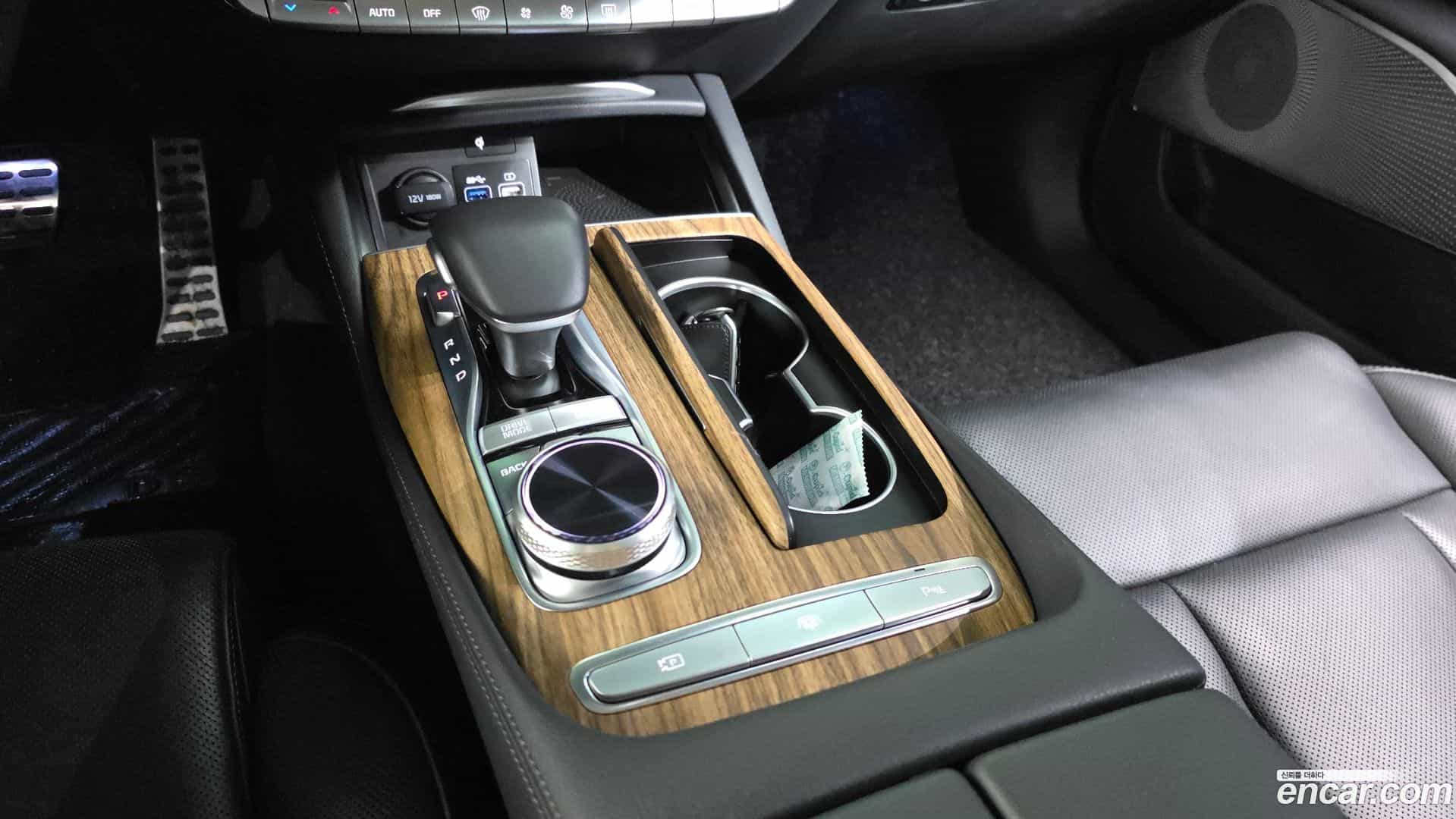 K9 Kia 2023.1-INNER-009