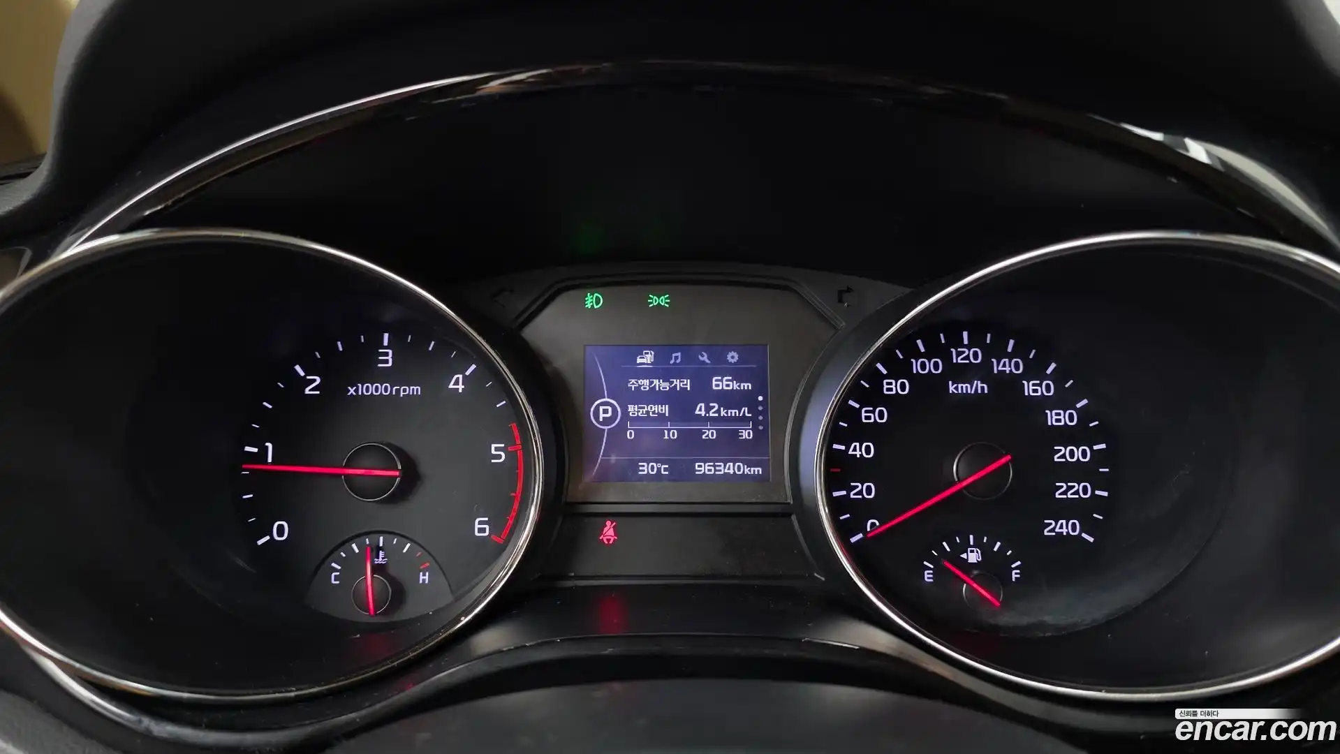 Canival Kia 2017.8-INNER-008