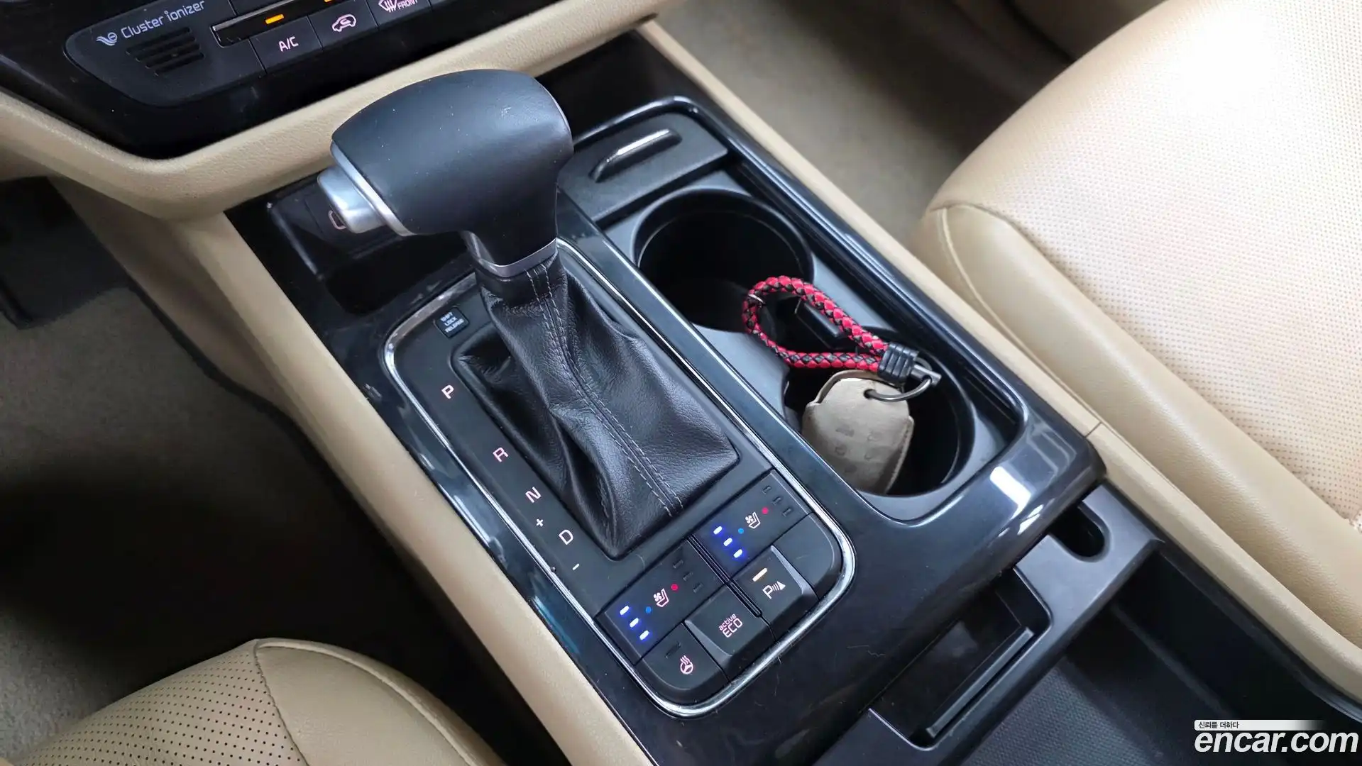 Canival Kia 2017.8-INNER-009