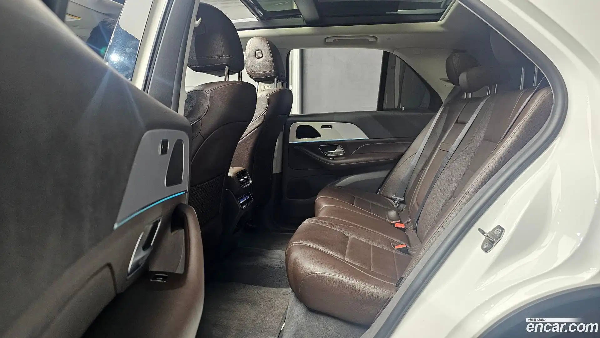 GLE-Class Mercedes-Benz 2020.7-OPTION-016