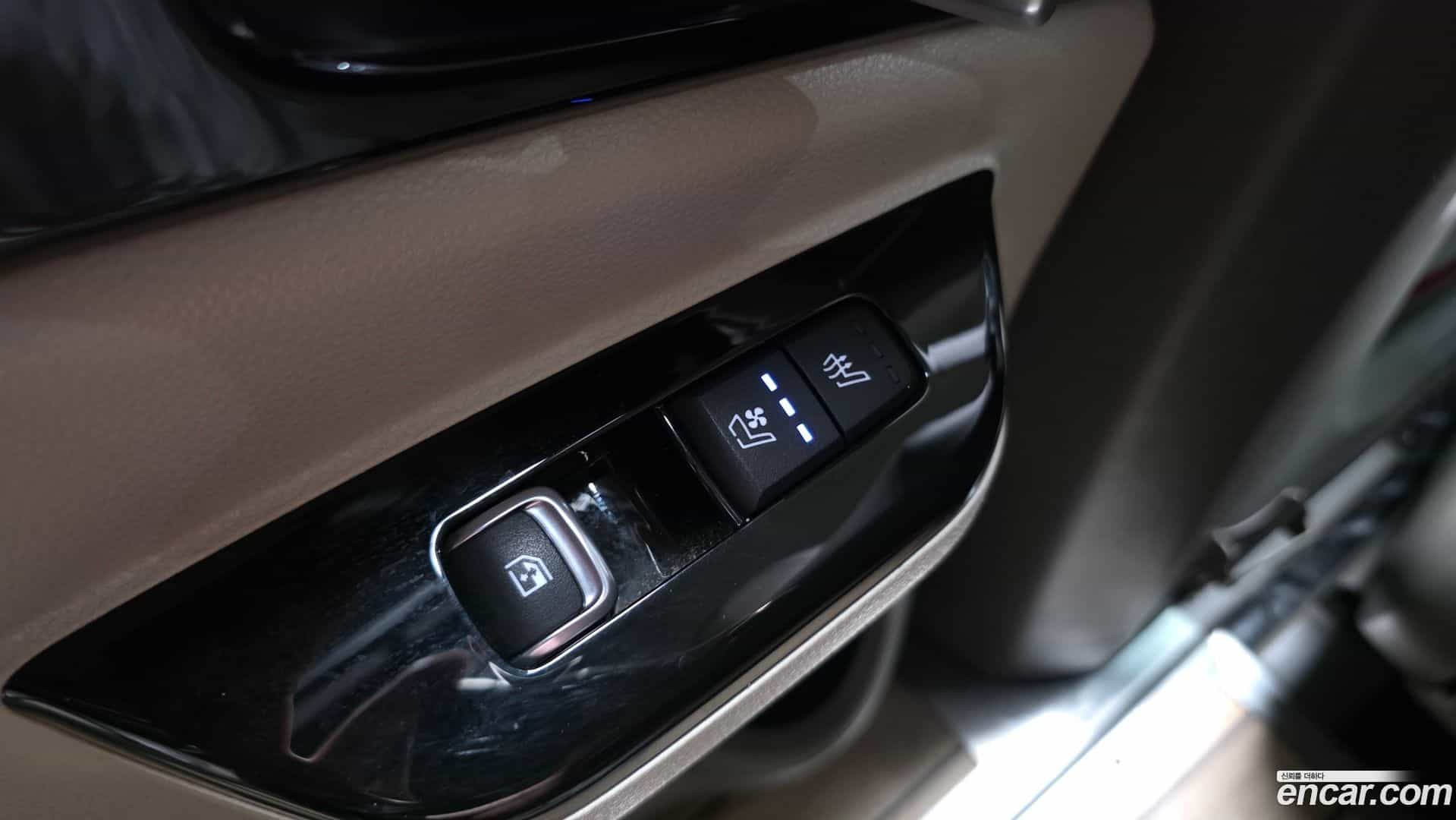 Canival Kia 2021.2-OPTION-023
