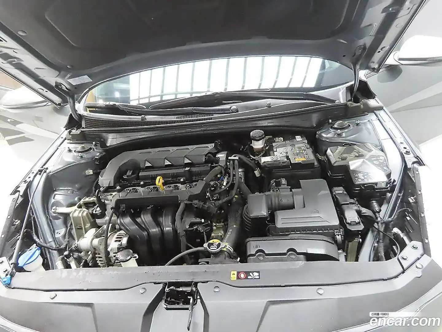 AVANTE Hyundai 2022.6-OUTER-006