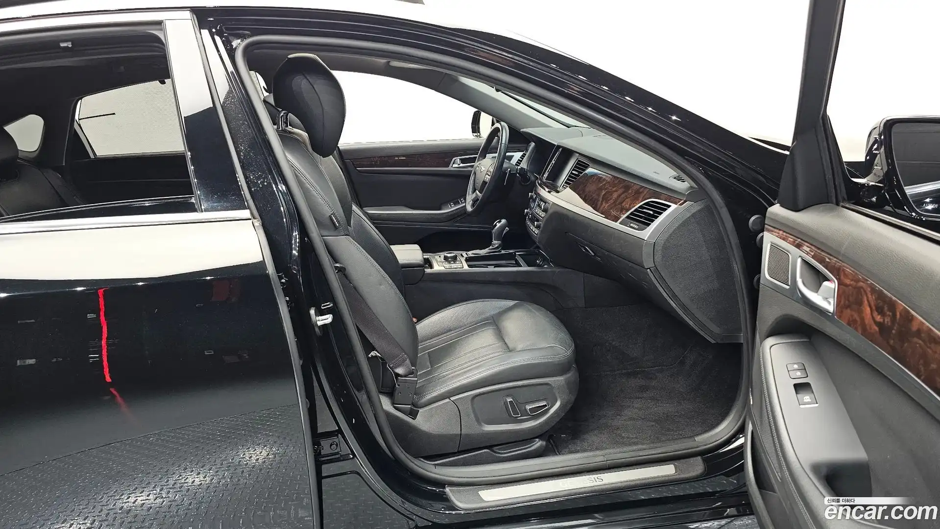 Genesis Hyundai 2015.11-INNER-036