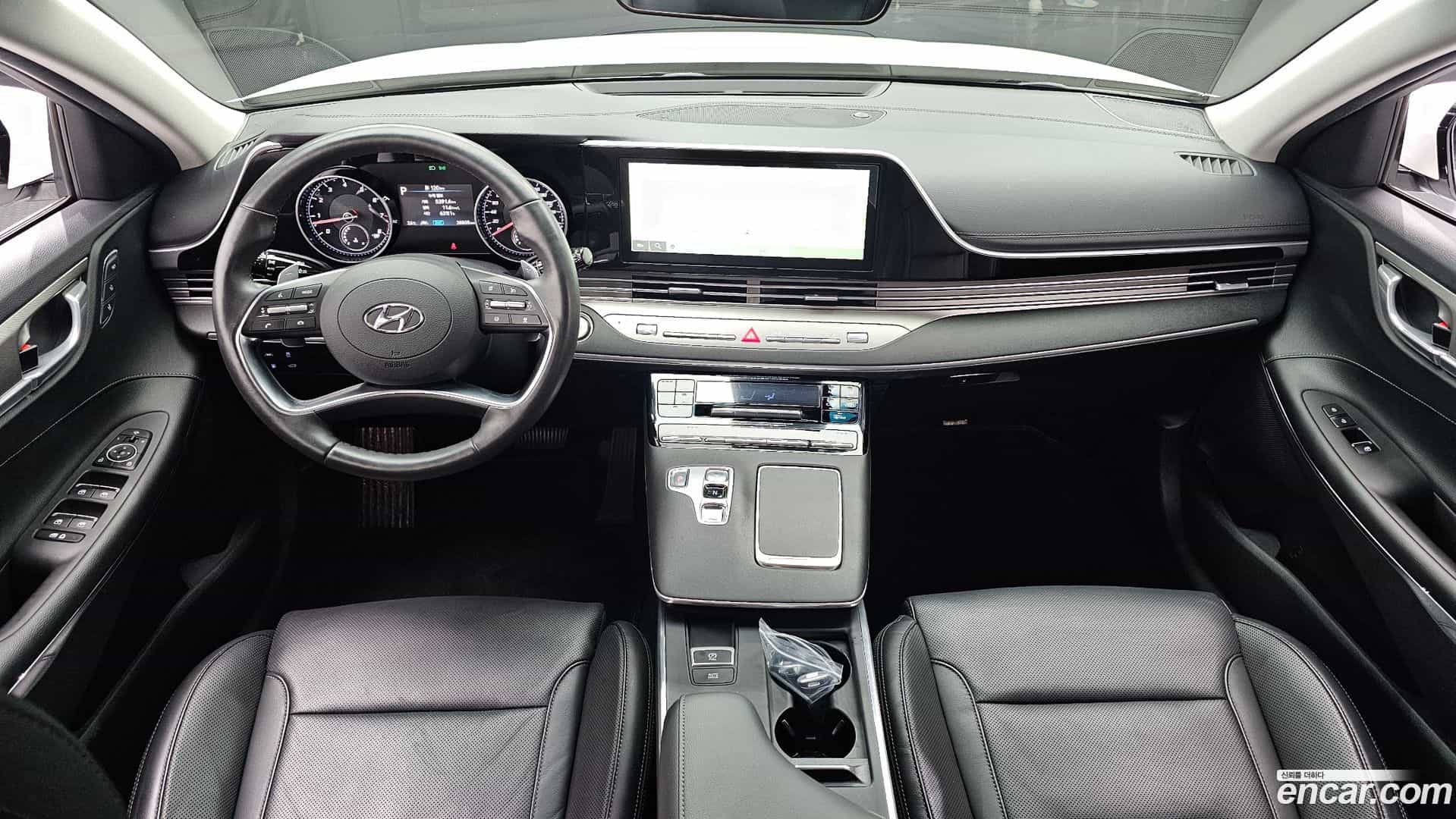 Grandeur Hyundai 2020.1-INNER-007