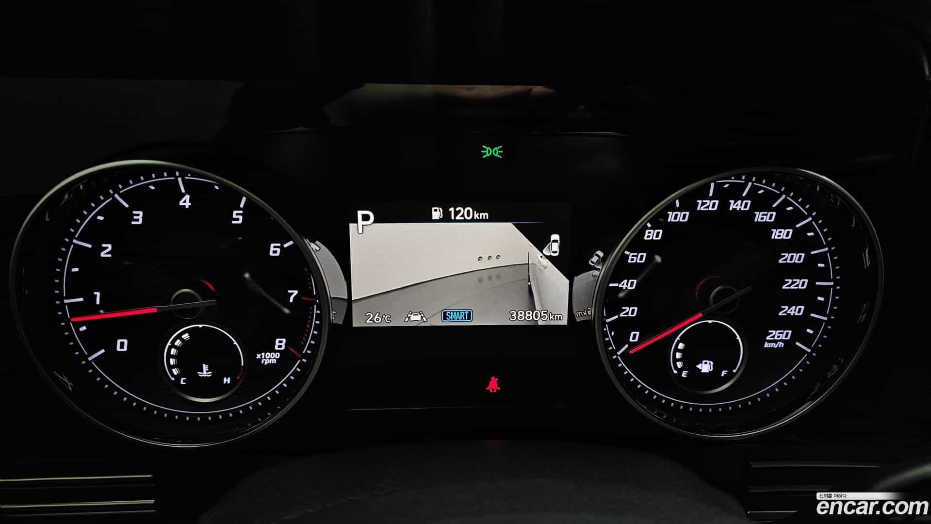 Grandeur Hyundai 2020.1-INNER-008