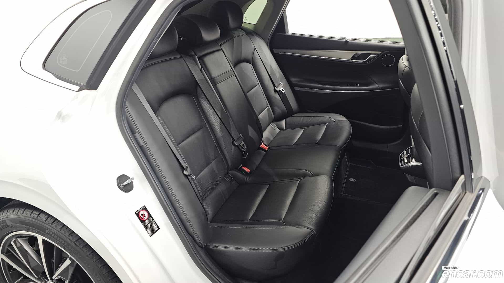 Grandeur Hyundai 2020.1-OPTION-015