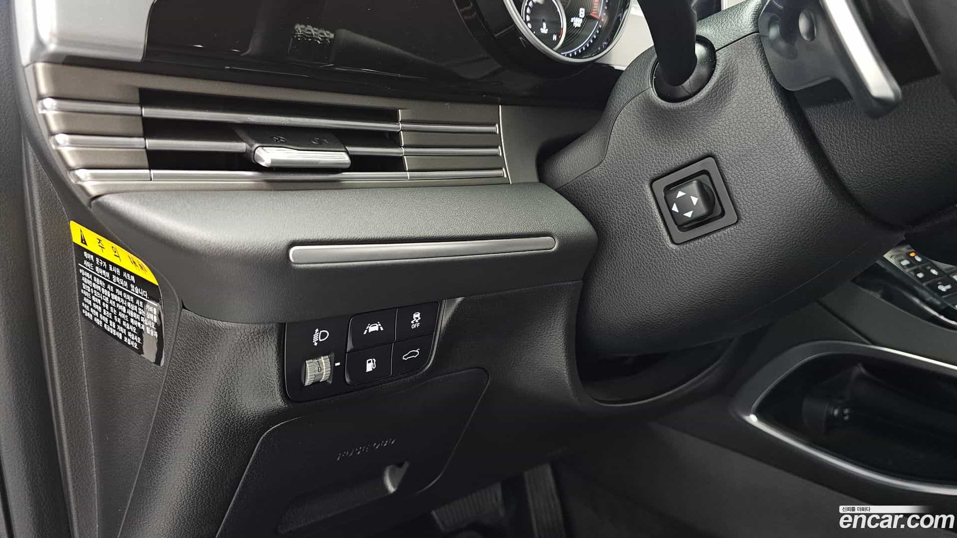 Grandeur Hyundai 2020.1-OPTION-022