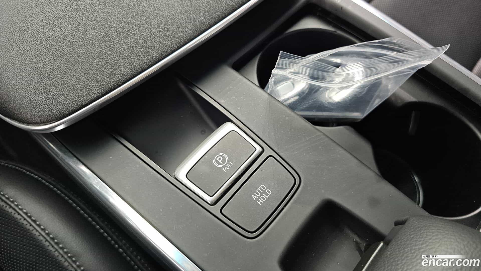 Grandeur Hyundai 2020.1-OPTION-040