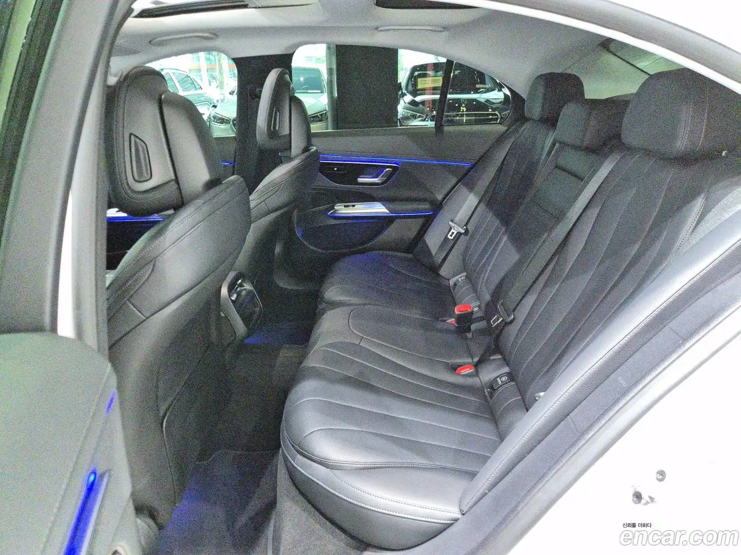 E-Class Mercedes-Benz 2026.3-OPTION-015