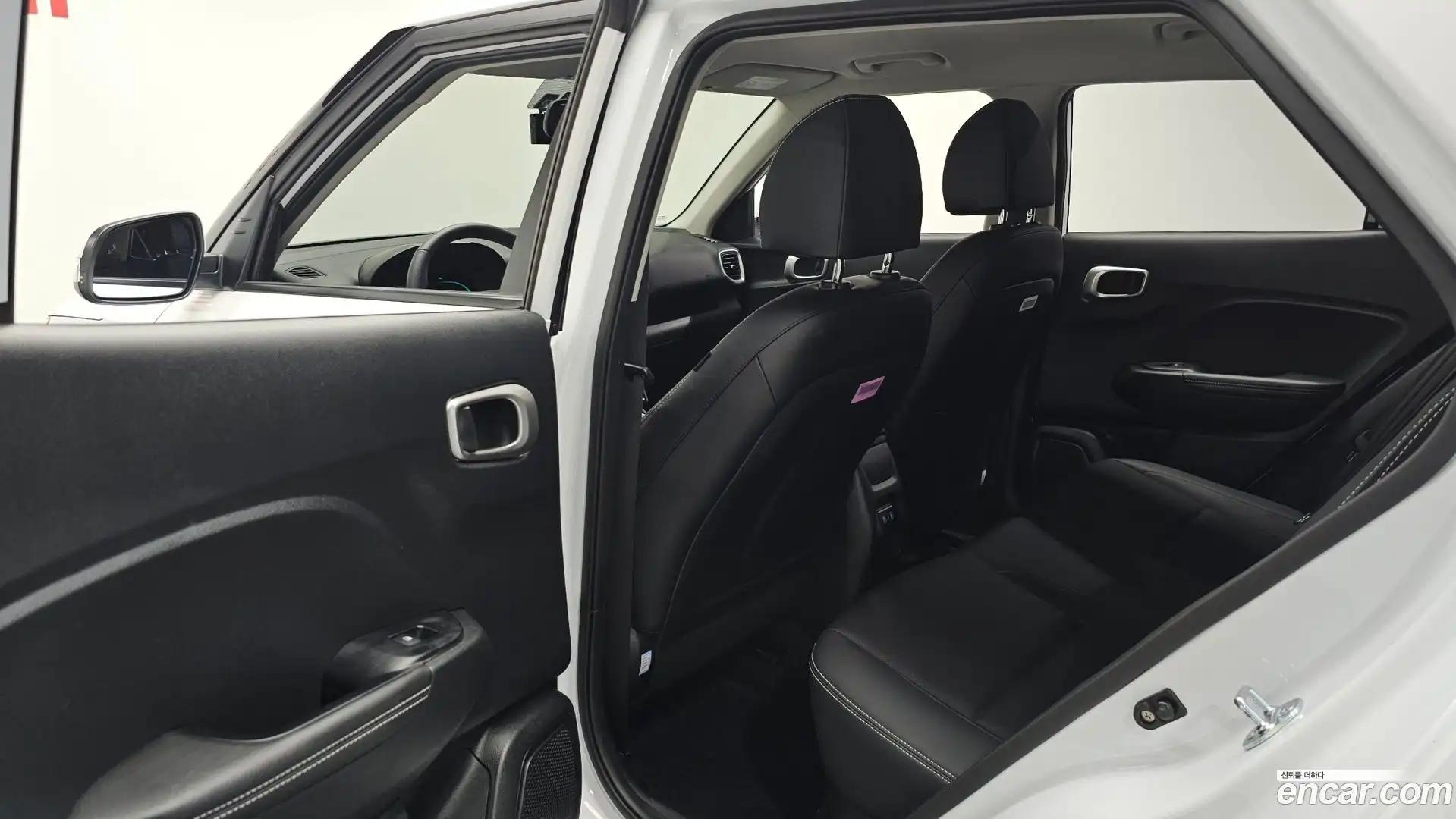 Venue Hyundai 2025.5-INNER-036