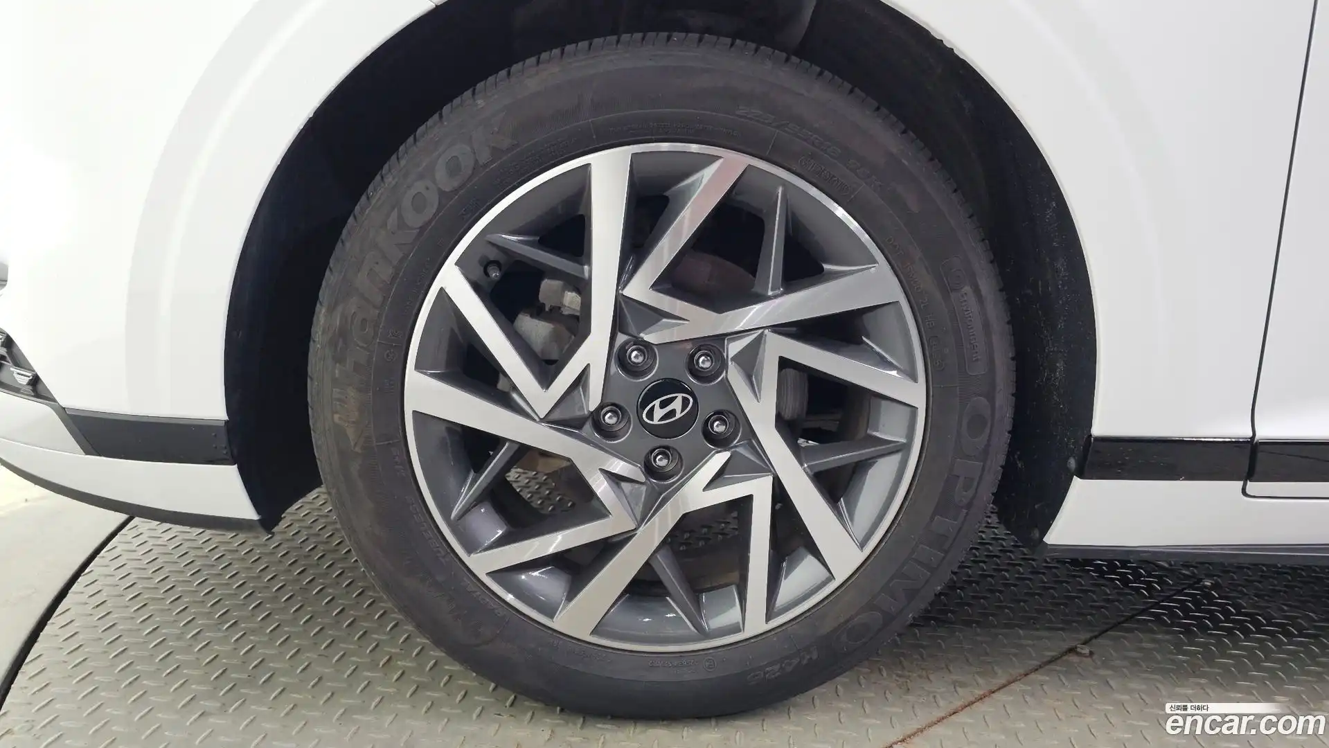 Grandeur Hyundai 2023.9-OUTER-005