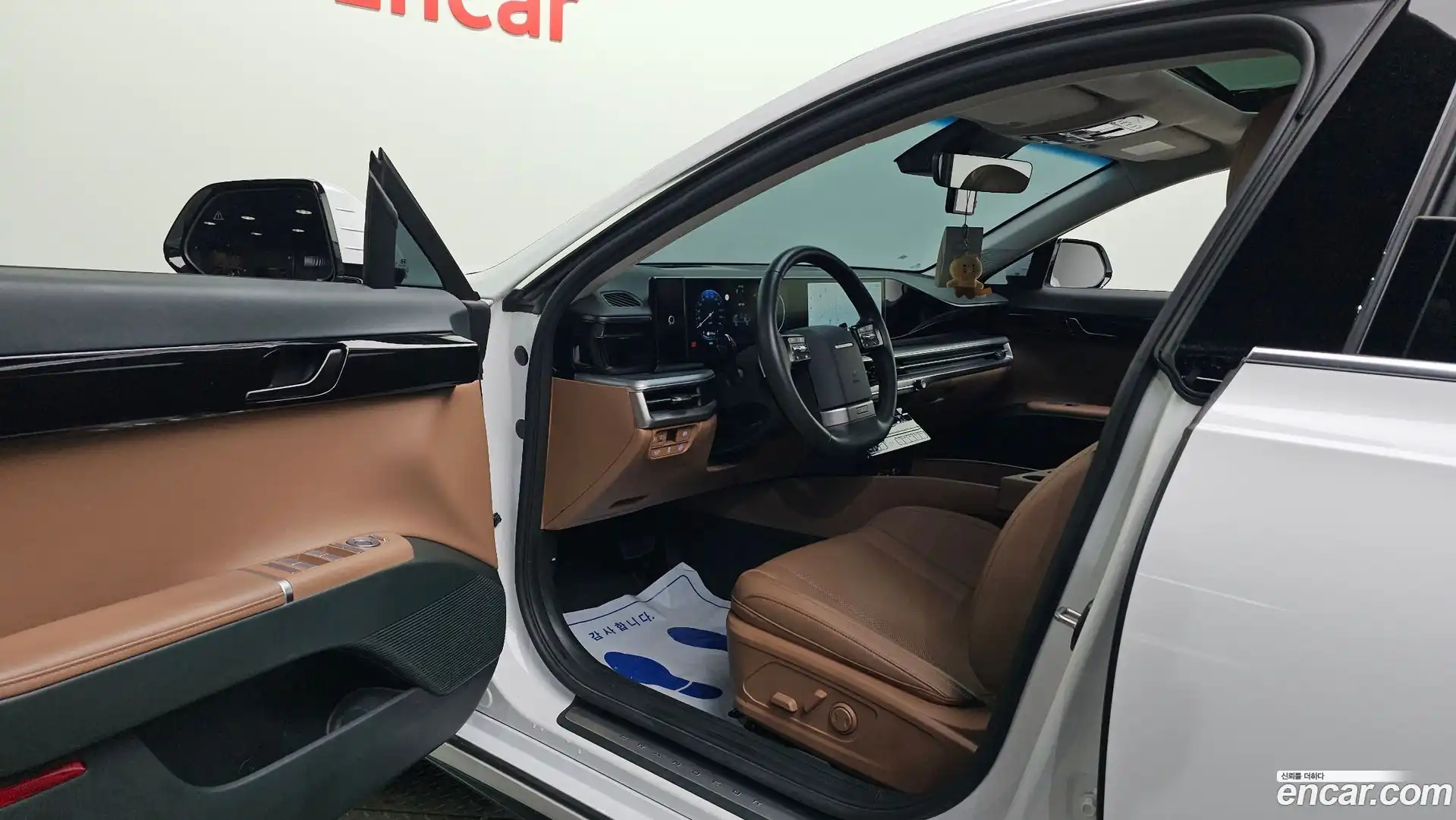 Grandeur Hyundai 2023.9-INNER-010